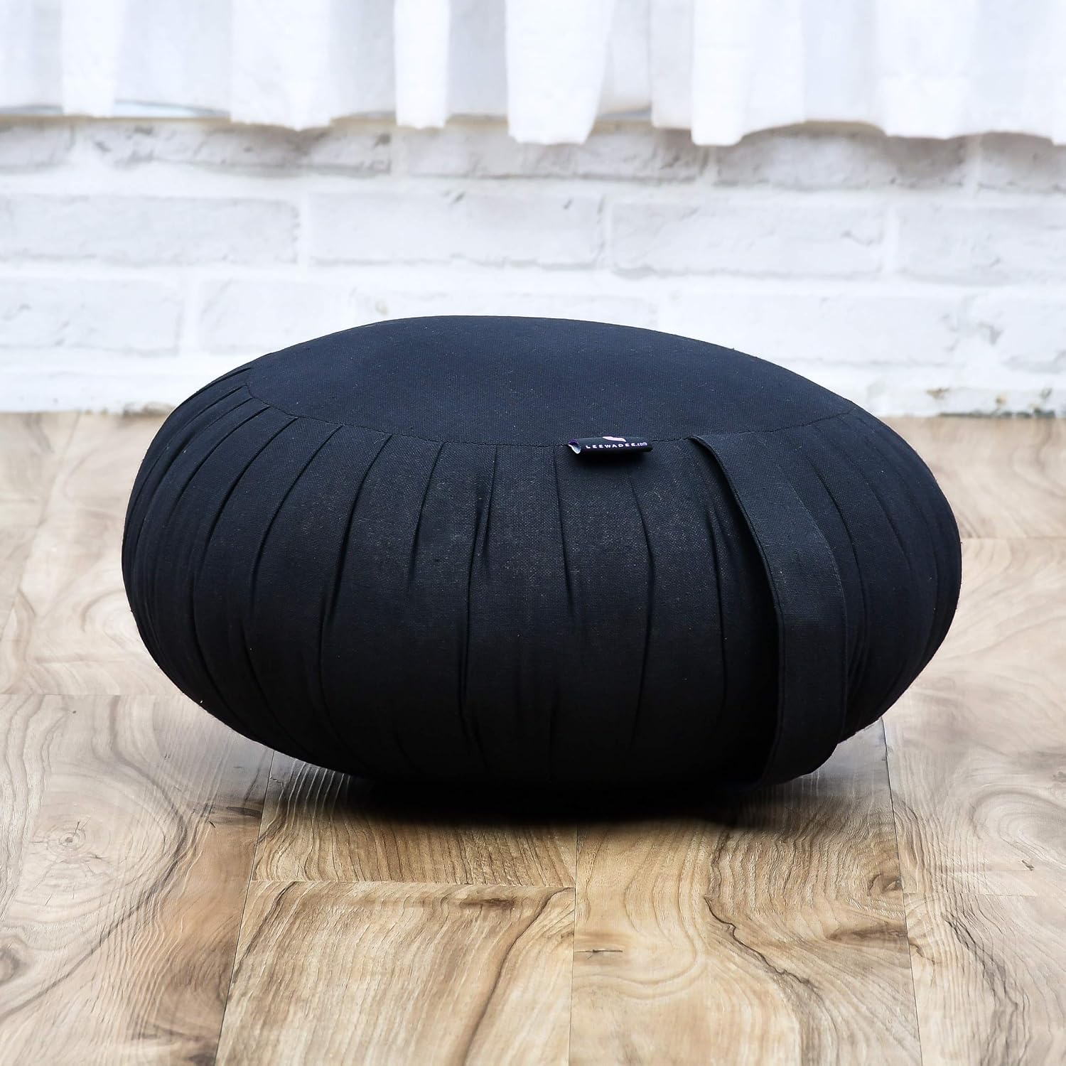 Leewadee Meditation Cushion Set – 1 Round Zafu Meditation Pillow and 1 Square Roll-Up Zabuton Meditation Mat, Pillows Bundle Filled with Kapok