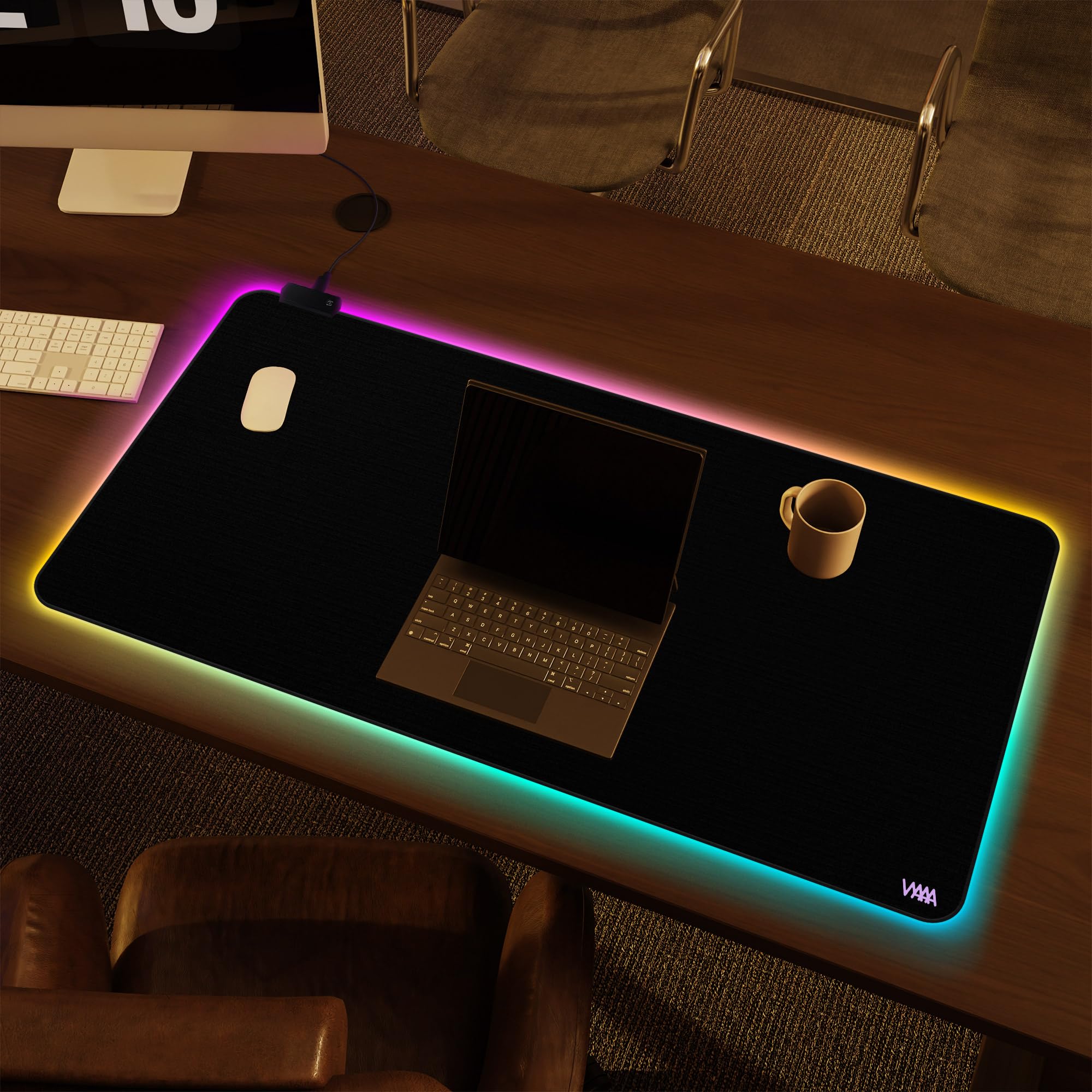 Vyaaa Tapis de souris de jeu RVB de 101,6 x 50,8 cm, tapis de bureau XXL LED avec 9 modes d'éclairage, surface lisse et base en caoutchouc antidérapant pour jeux/bureau/maison (noir)