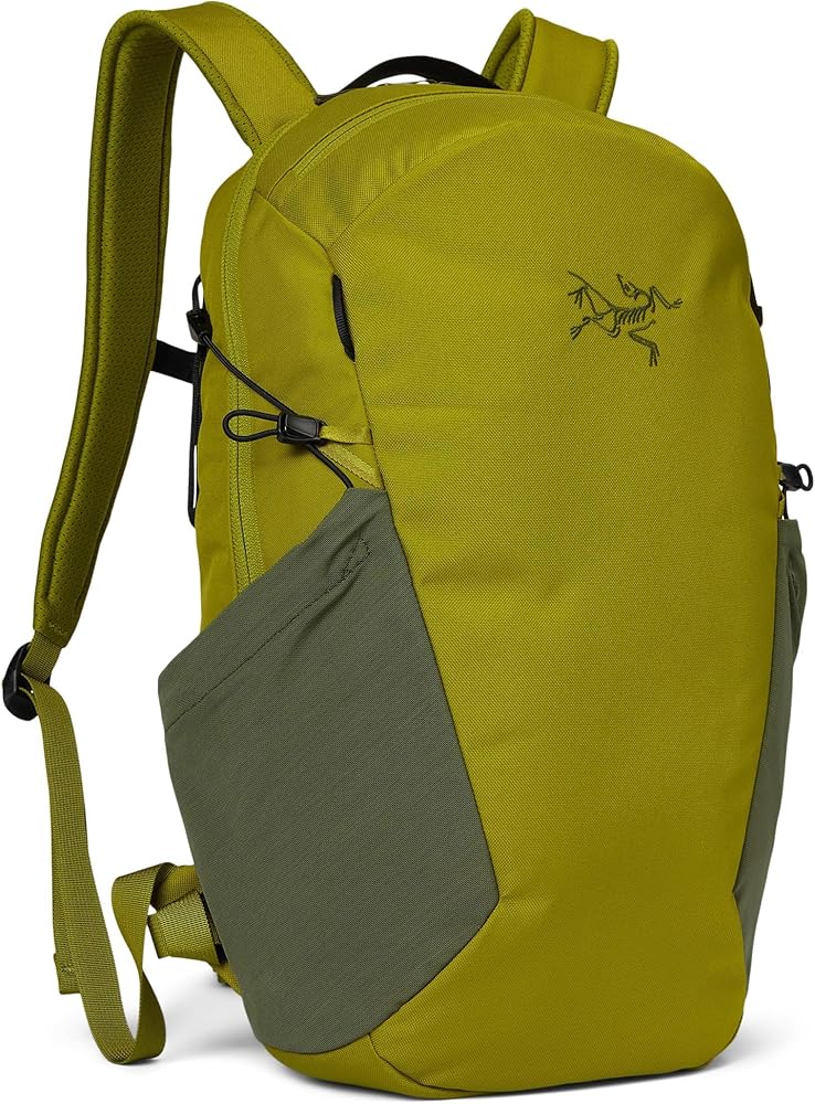 Amazon.com: Arc'teryx Mantis 16 Backpack | Sleek Compact 16L