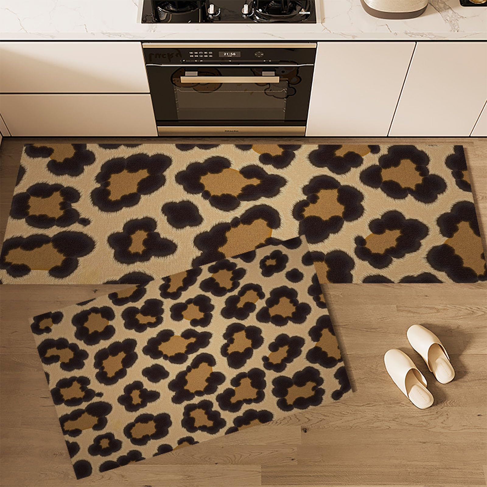 Tapis cuisine léopard pour décorer la salle à manger et protéger le sol du couloir