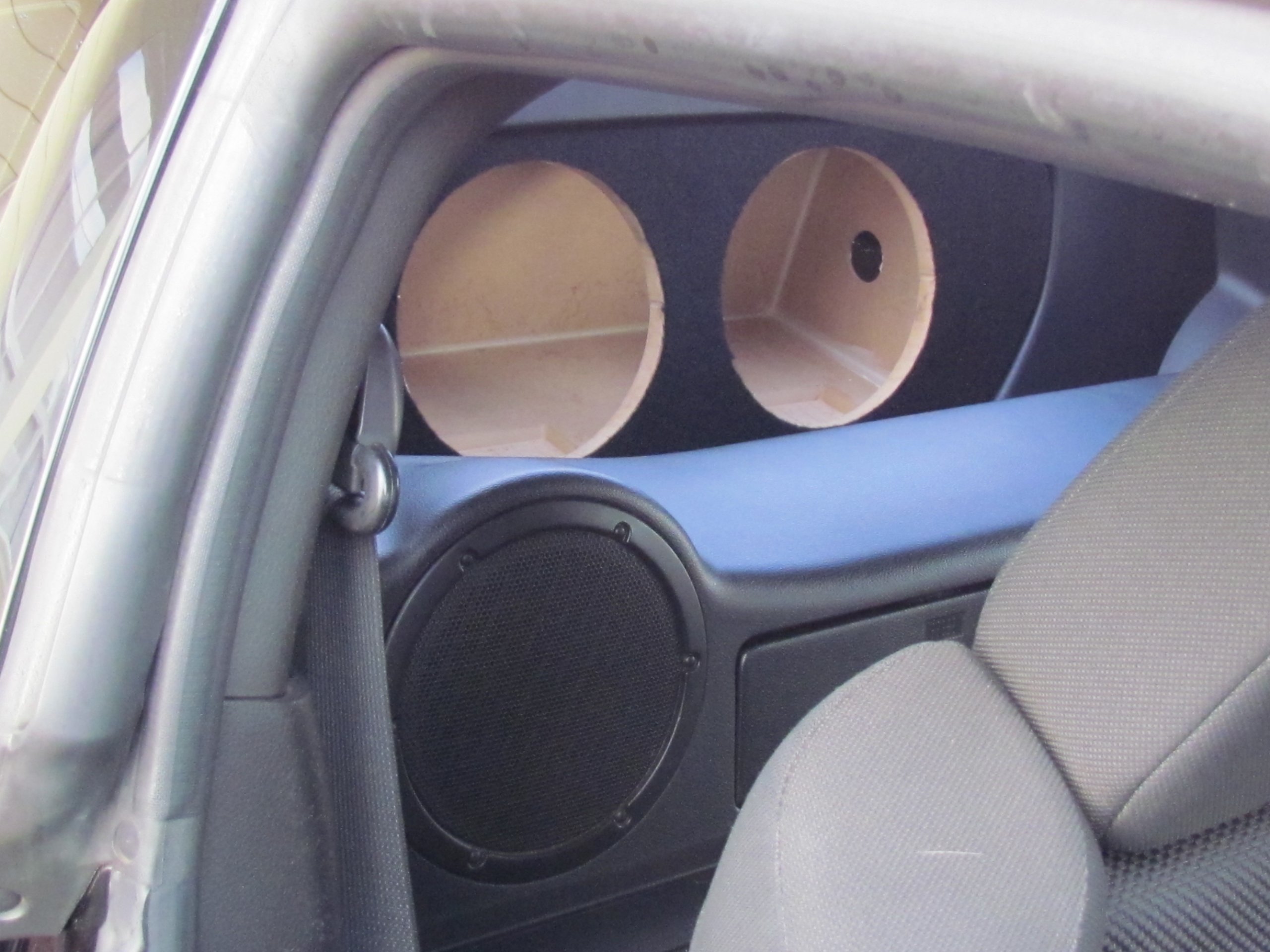 Zenclosures Subwoofer Box for The Nissan 350z Subwoofer Box 210" Front