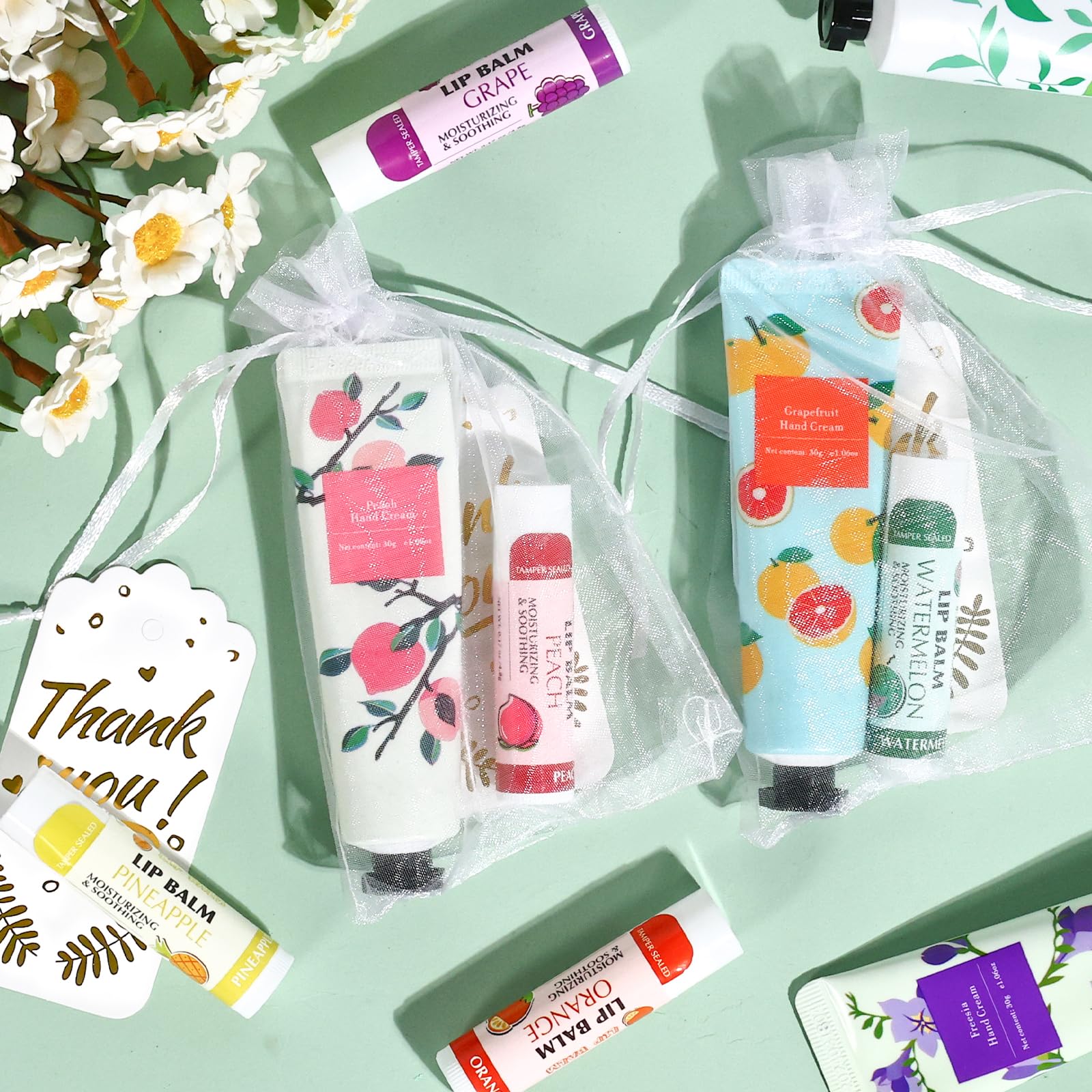 AZEN 50 juegos de regalos a granel, crema de manos y bálsamo labial a granel con bolsa de organza, tarjeta de agradecimiento, regalo de boda para baby shower, regalos de boda para invitados, regalos