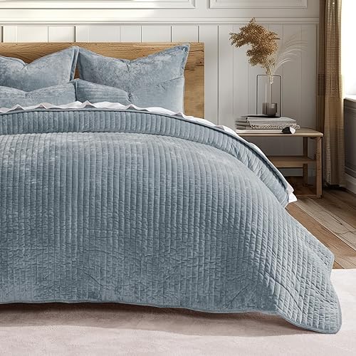 Miniatura 110 de EVERGRACE Velvet Quilt Set King Size, Luxurious Soft Striped Channel Bedding Set, Lightweight Velvet Comforter for All Season, Oversized Bedspread