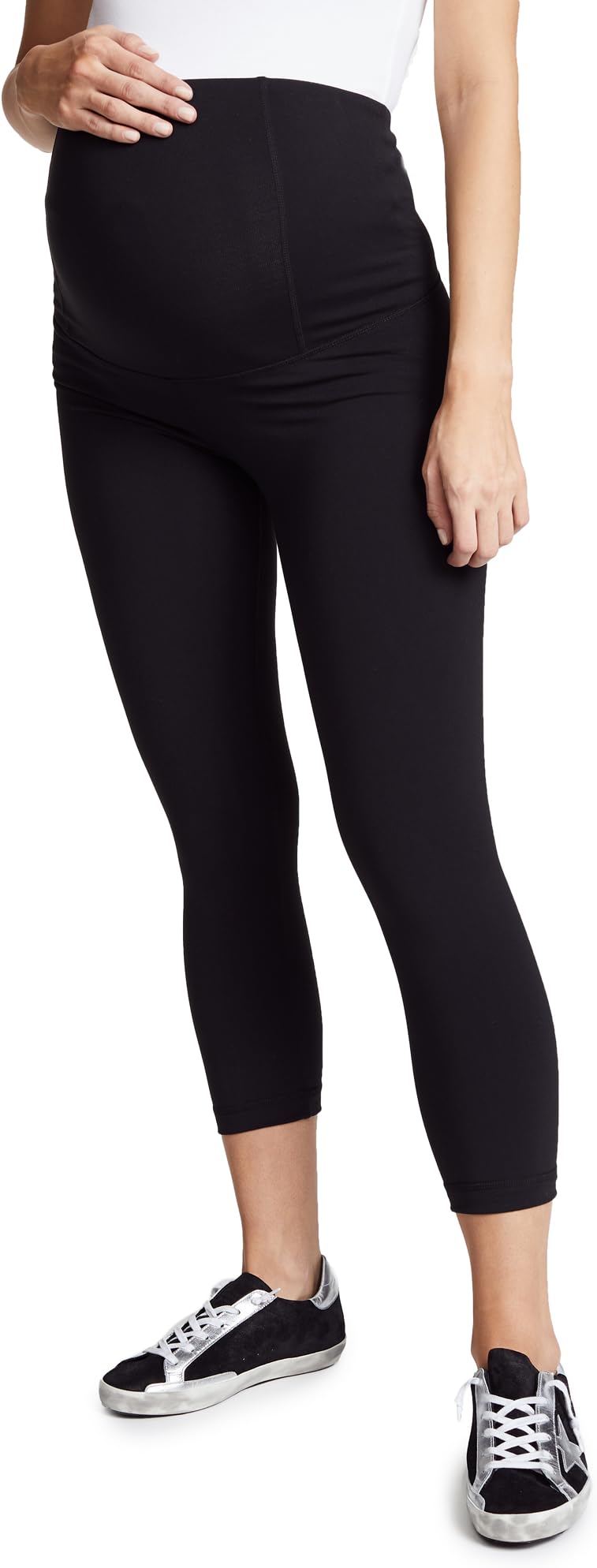 Ingrid & IsabelMaternity Workout Capri | Active Leggings | for Your Pregnancy