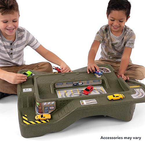 Miniatura 14 de Simplay3 Monster City Extreme Wheels - Mesa de carreras de autos - Mesa de juego portátil roja de 2 caras para niños con 2 camiones Monster Race