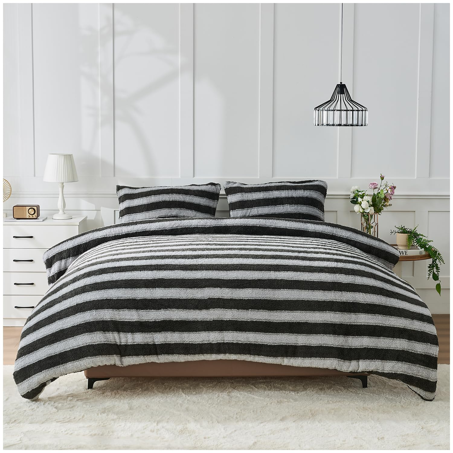 GC GAVENO CAVAILIA Fleece Bedding King Size Duvet Set - Faux Fur Teddy Duvet Cover - Warm, Soft Stripe Bedding & Linen - Breathable Fluffy Quilt Covers King & Pillow Cases - (230x220cm) Charcoal/Grey