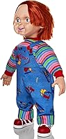 Vista 5 de Spirit Halloween Muñeca Chucky Good Guys de 24 pulgadas, multicolor