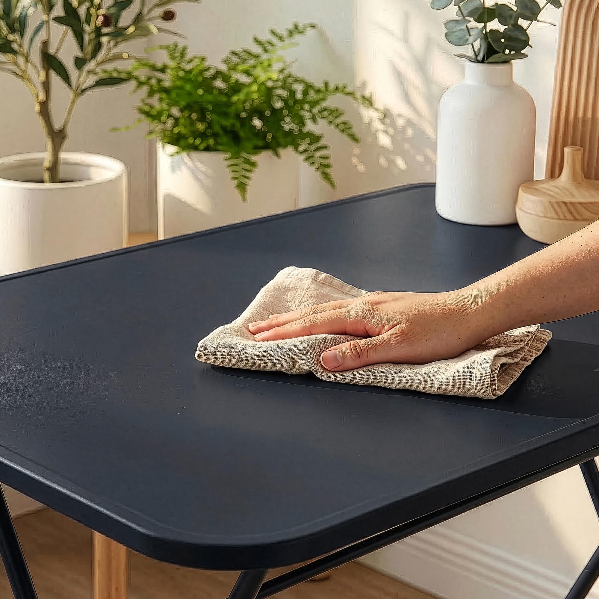 [en.casa] Gartentisch Sande Klapptisch 110 x 70 x 71 cm Balkontisch Stahl klappbar rechteckig Schwarz Outdoor-Beistelltisch faltbar
