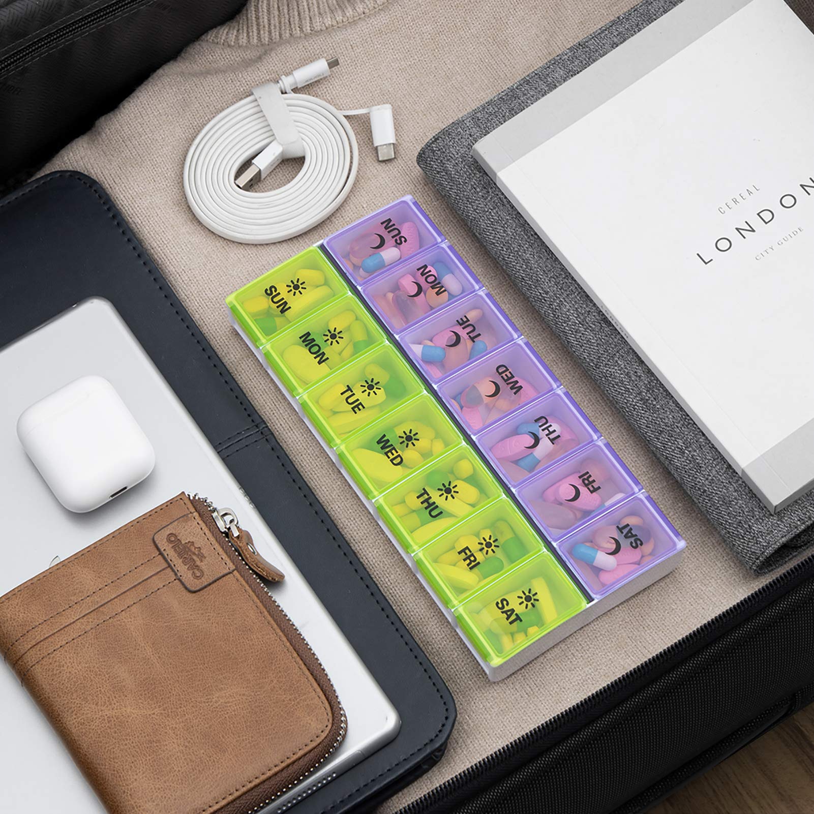 DANYING Duży organizer na tabletki 2 razy dziennie, tygodniowe pudełko na tabletki 2 dziennie, etui na tabletki AM PM, pojemnik na tabletki 7 dni, witamina etui dwa razy dziennie