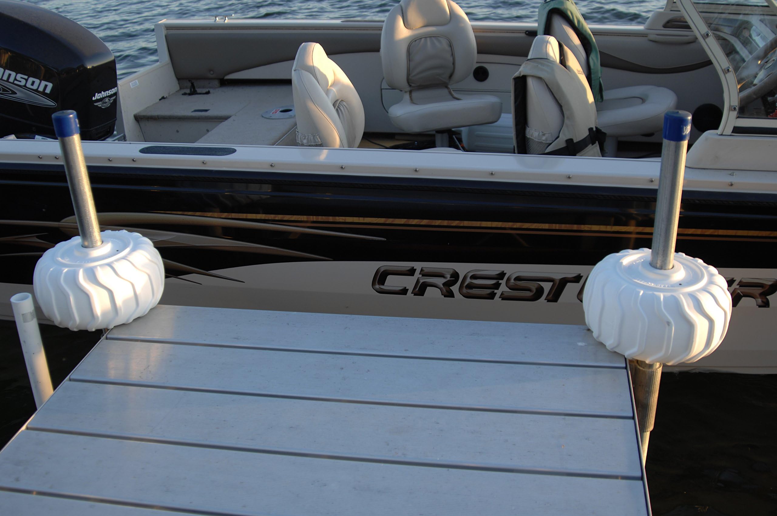 Innovative Outdoor 300021 Dock Bumper Wheel