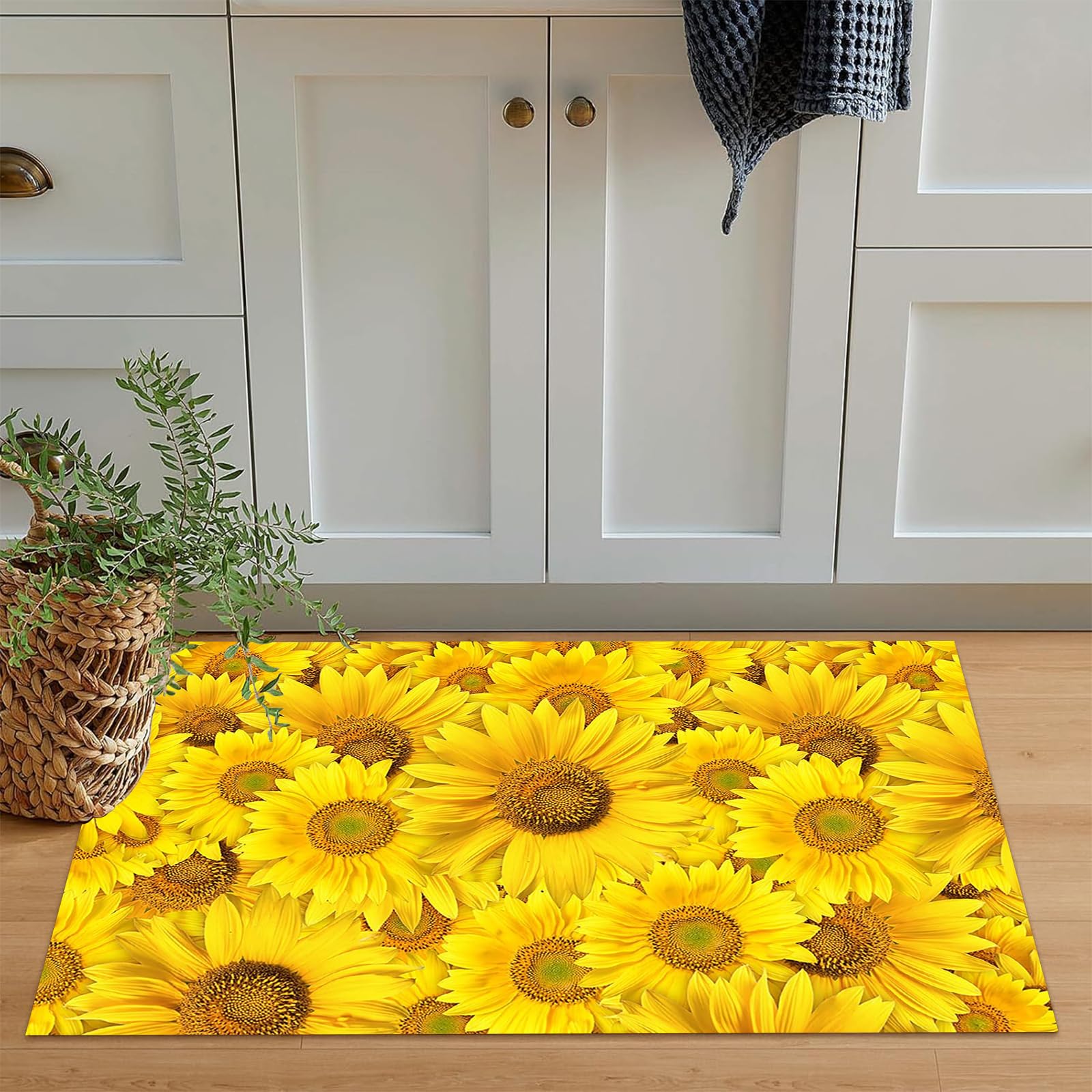 OWUFFY Kitchen Rugs and Mats Non Skid Washable, Rugs for Kitchen, Front of Sink, Kitchen Mats for Floor, 5x8ft