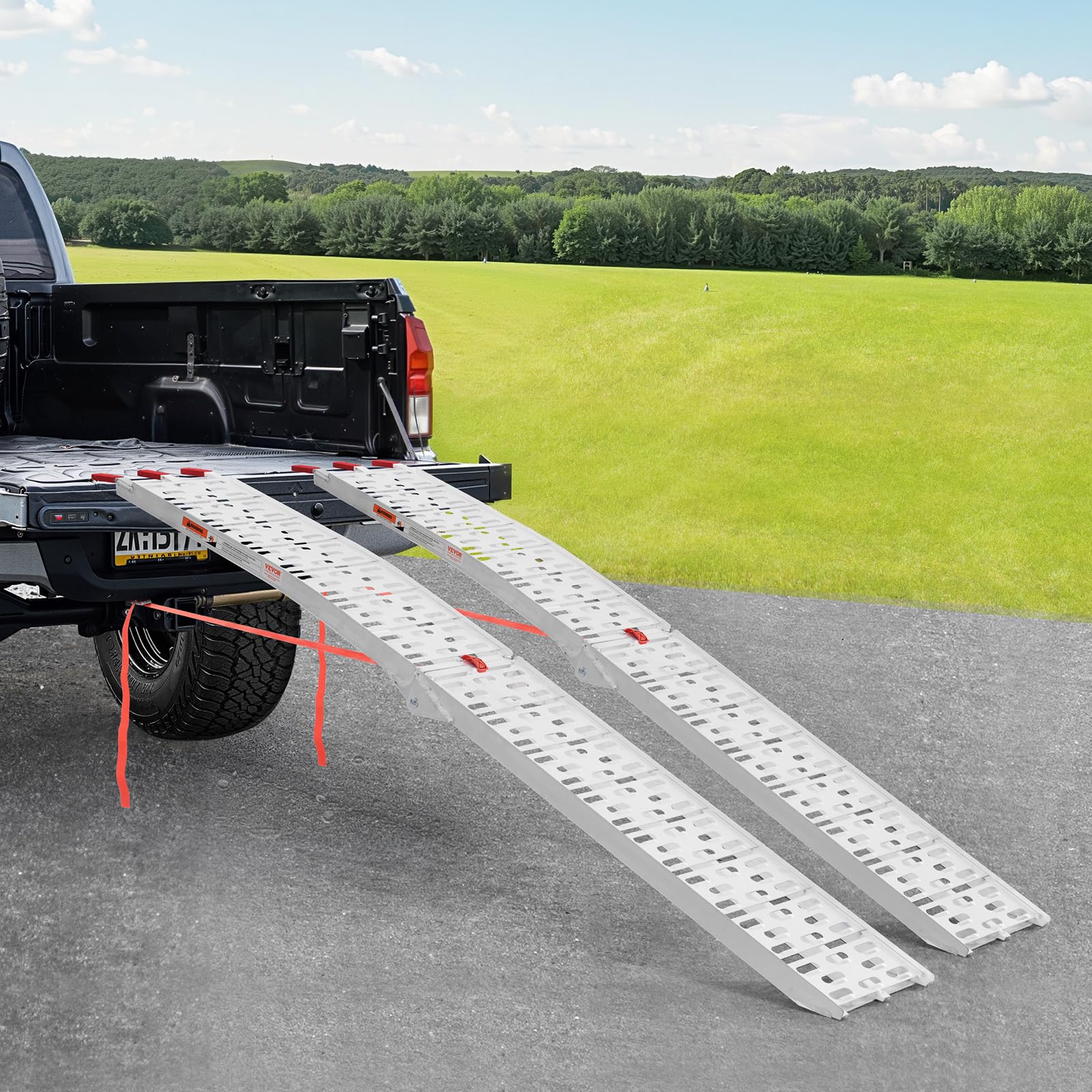VEVOR 680 kg, 2 Stück, robuste, breitere Oberfläche, universelle stabile Laderampe mit Griffen, passend für ATV, UTV, Motorrad, Elektrofahrrad usw., Silber, 2285 x 305 x 50 mm