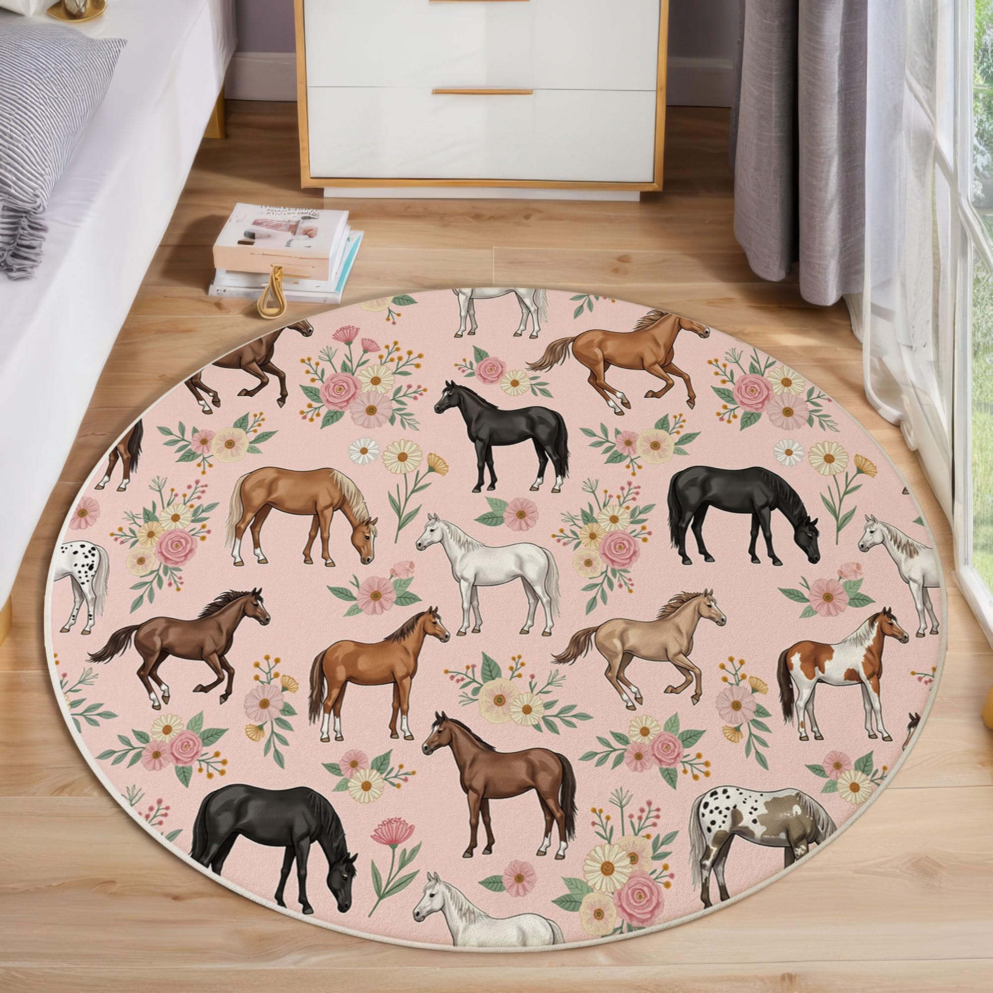 Tapis rond romance roses fleurs chevaux pour créer un coin lecture cosy dans la chambre