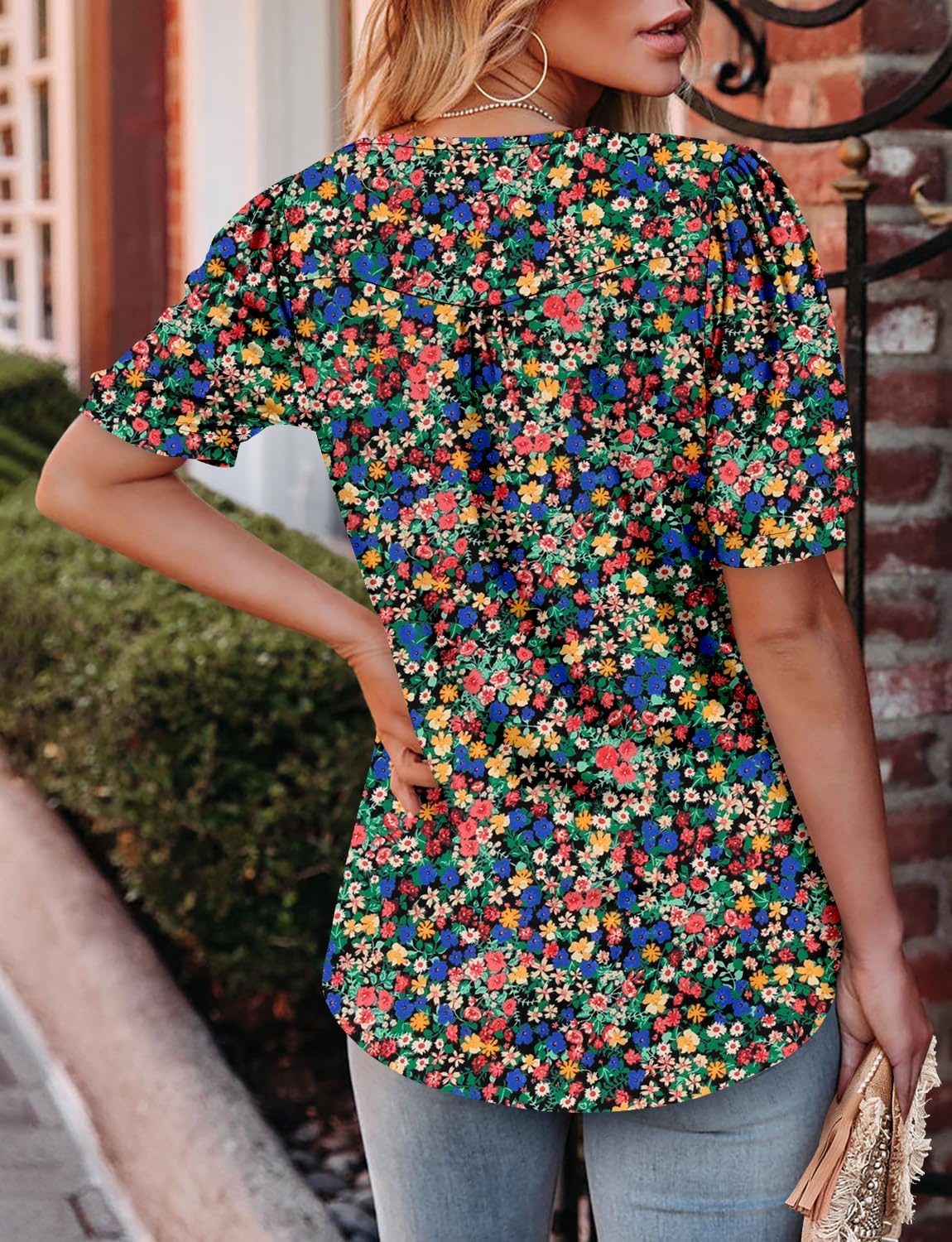 KISSMODA Women's Short Sleeve V Neck Floral Tunic Top - Image 3