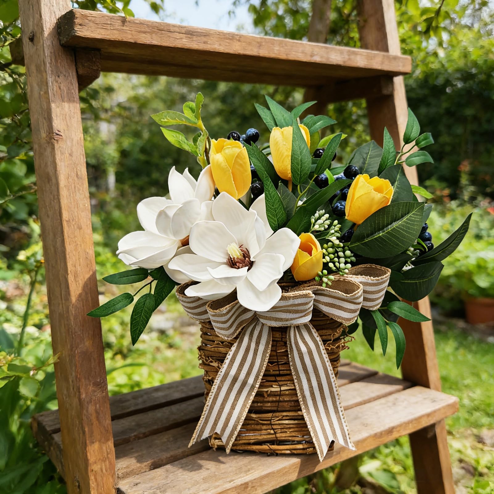 Generic Kosz na Sztuczne Kwiaty do Rustykalnego Wystroju Domu, żywe żółte Tulipany i Eukaliptus do Zawieszenia na Drzwiach Wejściowych, 14 "x 13" w Stylu Wiejskim (Dekoracja kosza kwiatowego)