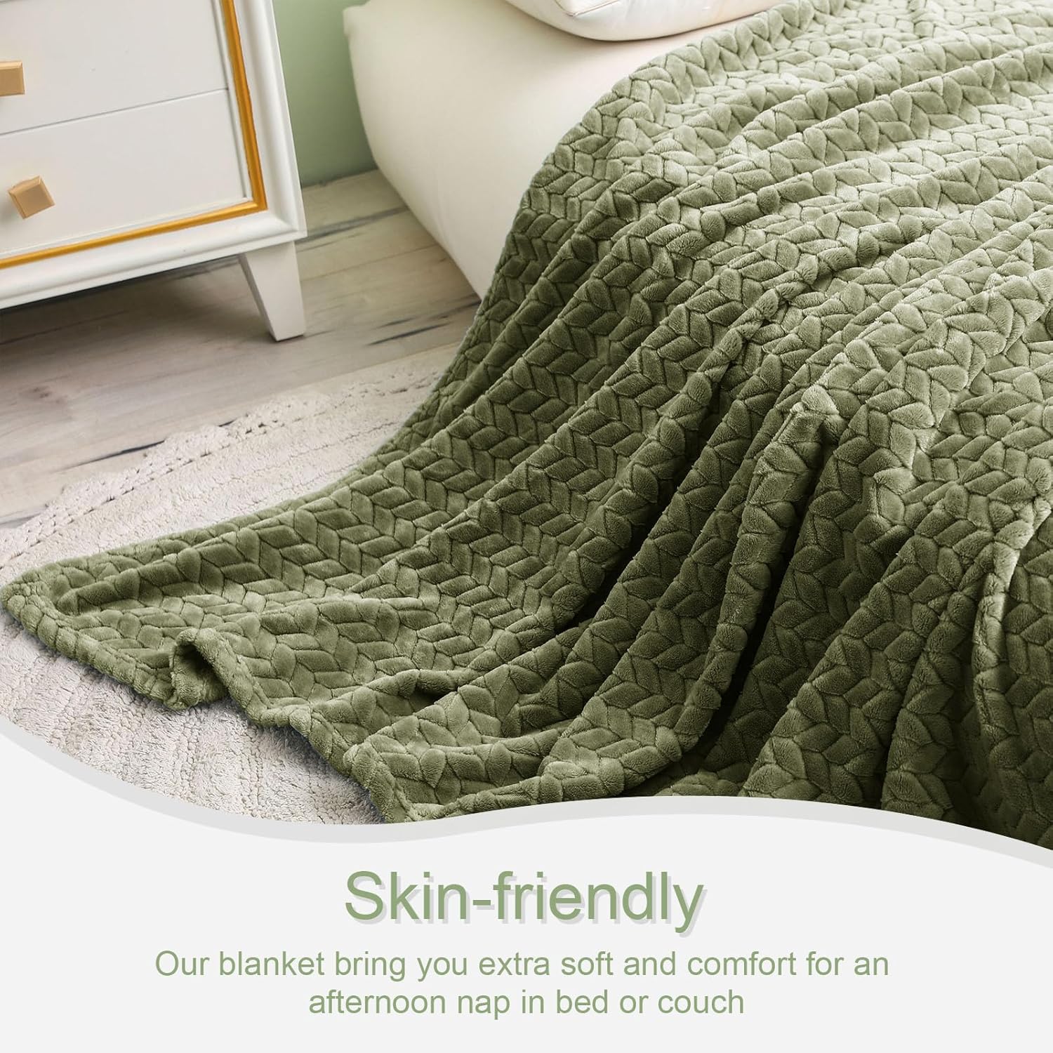 Exclusivo Mezcla Fleece King Size Blanket for Bed, 90x104 Inches Soft Cozy Jacquard Flannel Blankets, Lightweight Fuzzy Plush Warm for Women, Olive Green - Image 6