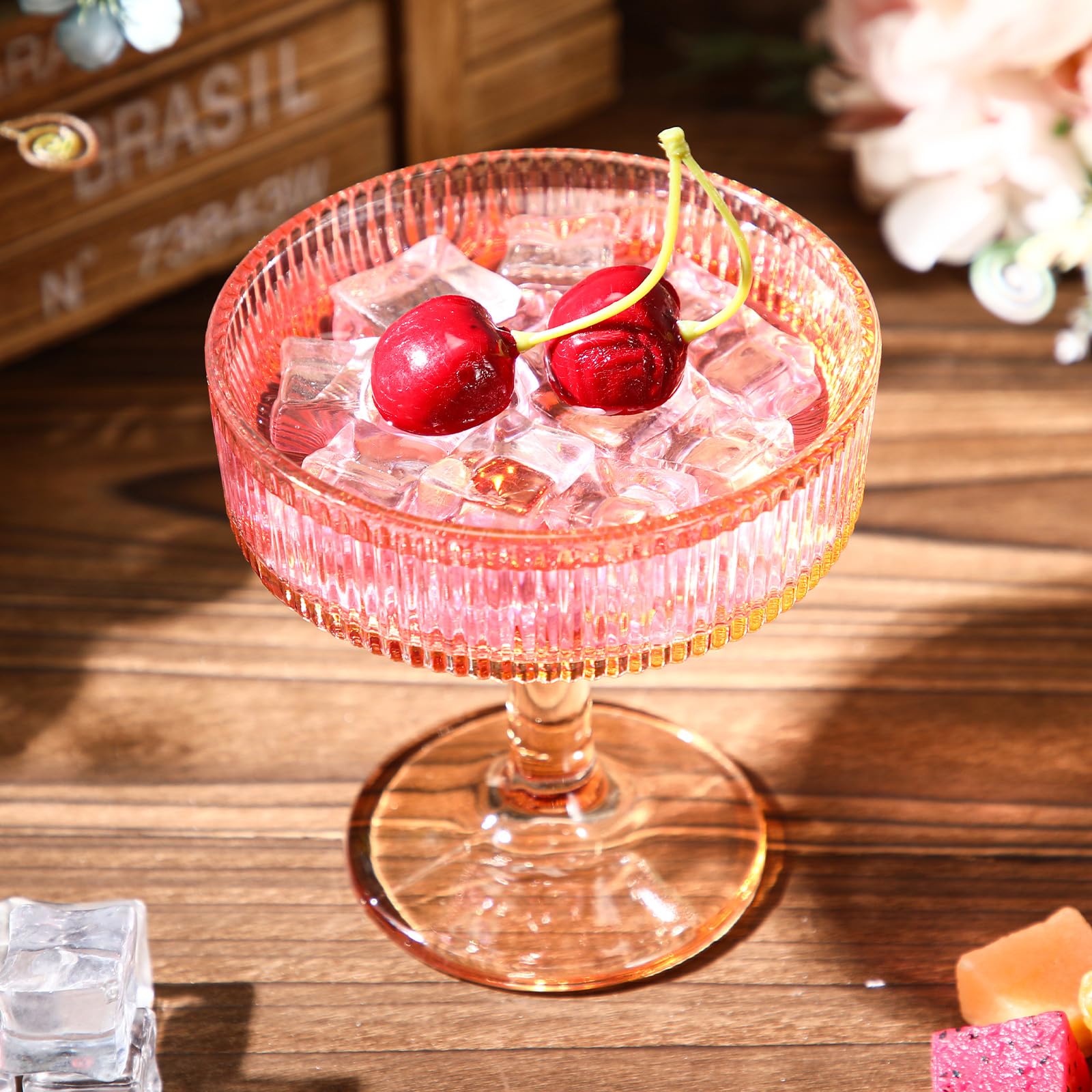 Teenyyou 12 copas acanaladas vintage de 7 onzas, copas de martini, copas de champán, copas de cóctel clásicas, cristalería acanalada reutilizable para champán, cóctel, martini, estilo europeo (rosa