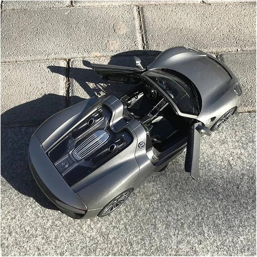 1/18　ポルシェ911　ダイキャストメタルモデル Amazon | ダイキャストカー 1:18 ポルシェ 918 スパイダー合金スポーツ