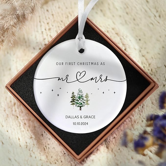 Adorno De Navidad 'Our First Christmas As Mr And Mrs' 2024 - Regalo Para Parejas Recién Casadas, Vidrio Grabado