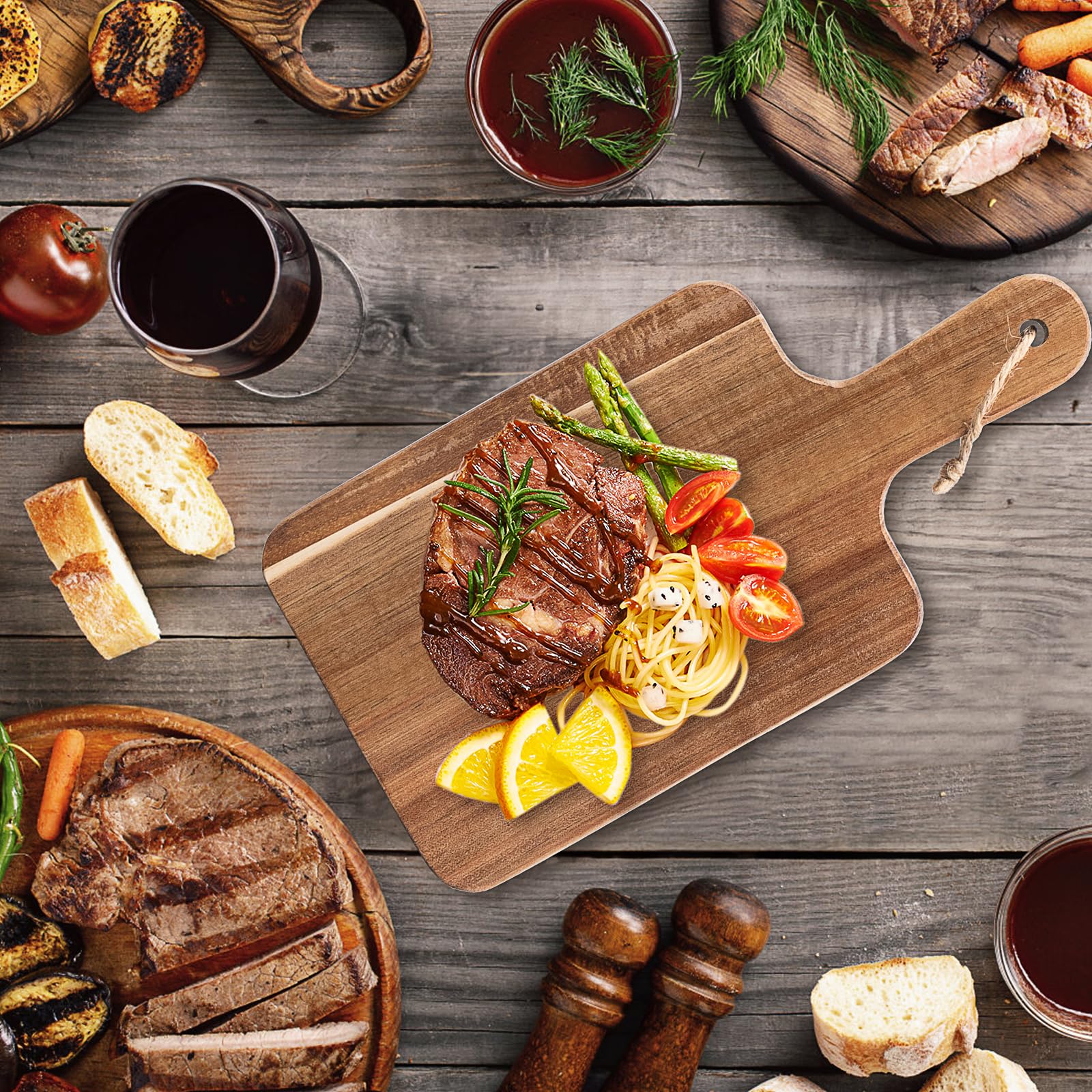 10 Stück Schneidebretter aus Akazienholz mit Griff und Seil, 30 × 15 cm Servierbretter im Set Holzbrett zum Schneiden und Servieren von Gemüse Fleisch Käse Pizza Obst Brot