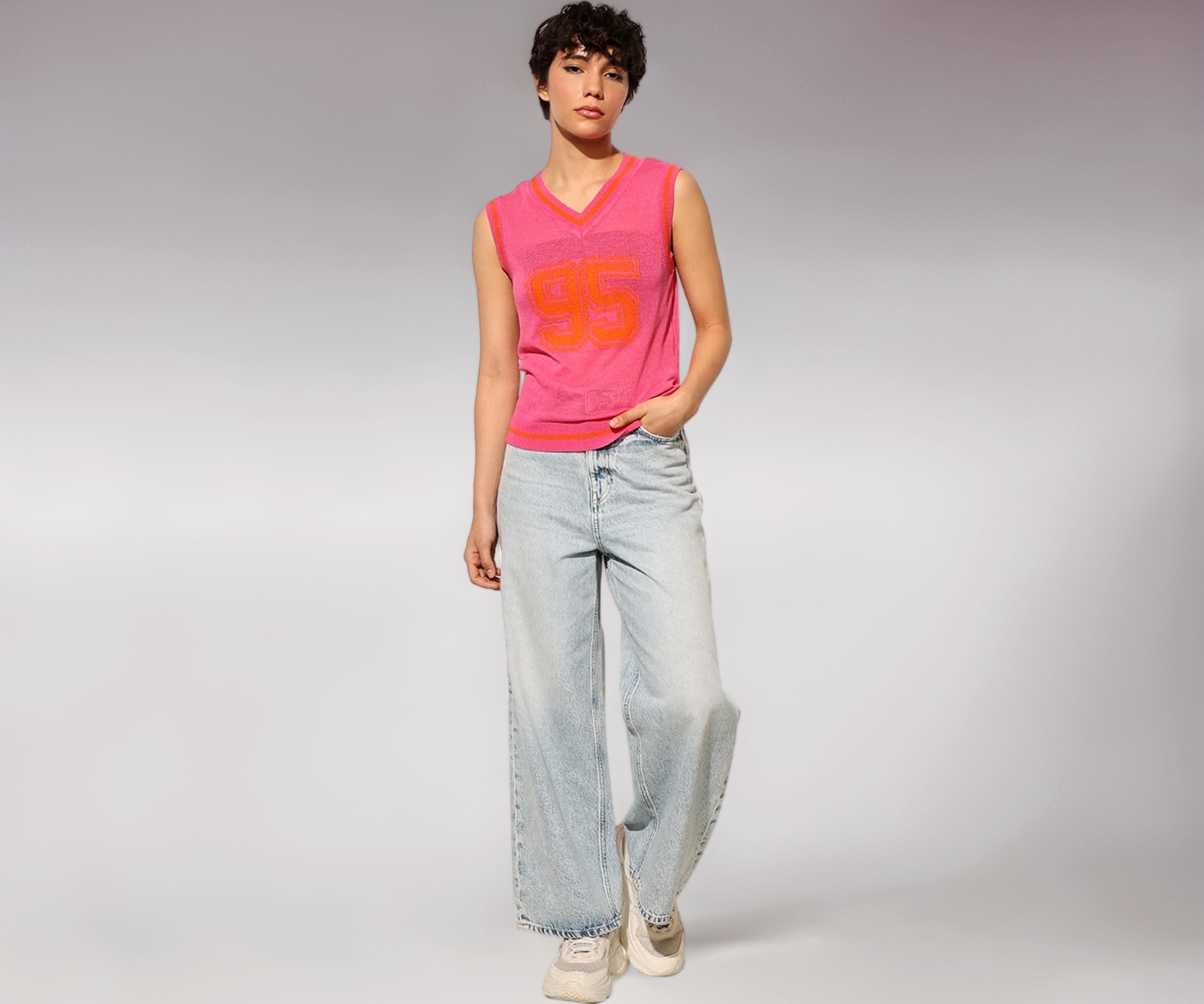 Image of ONLY Women's Knit Typography V-Neck T-Shirt