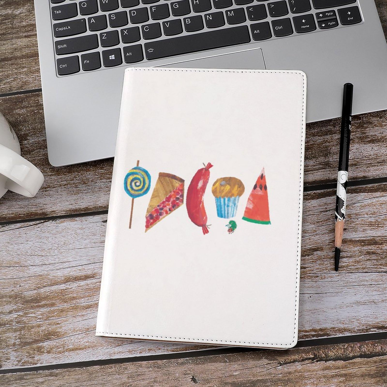 ほぼ日手帳♡はらぺこあおむしカバー 新製品】ほぼ日手帳×『はらぺこあおむし』初のコラボレーション！｜