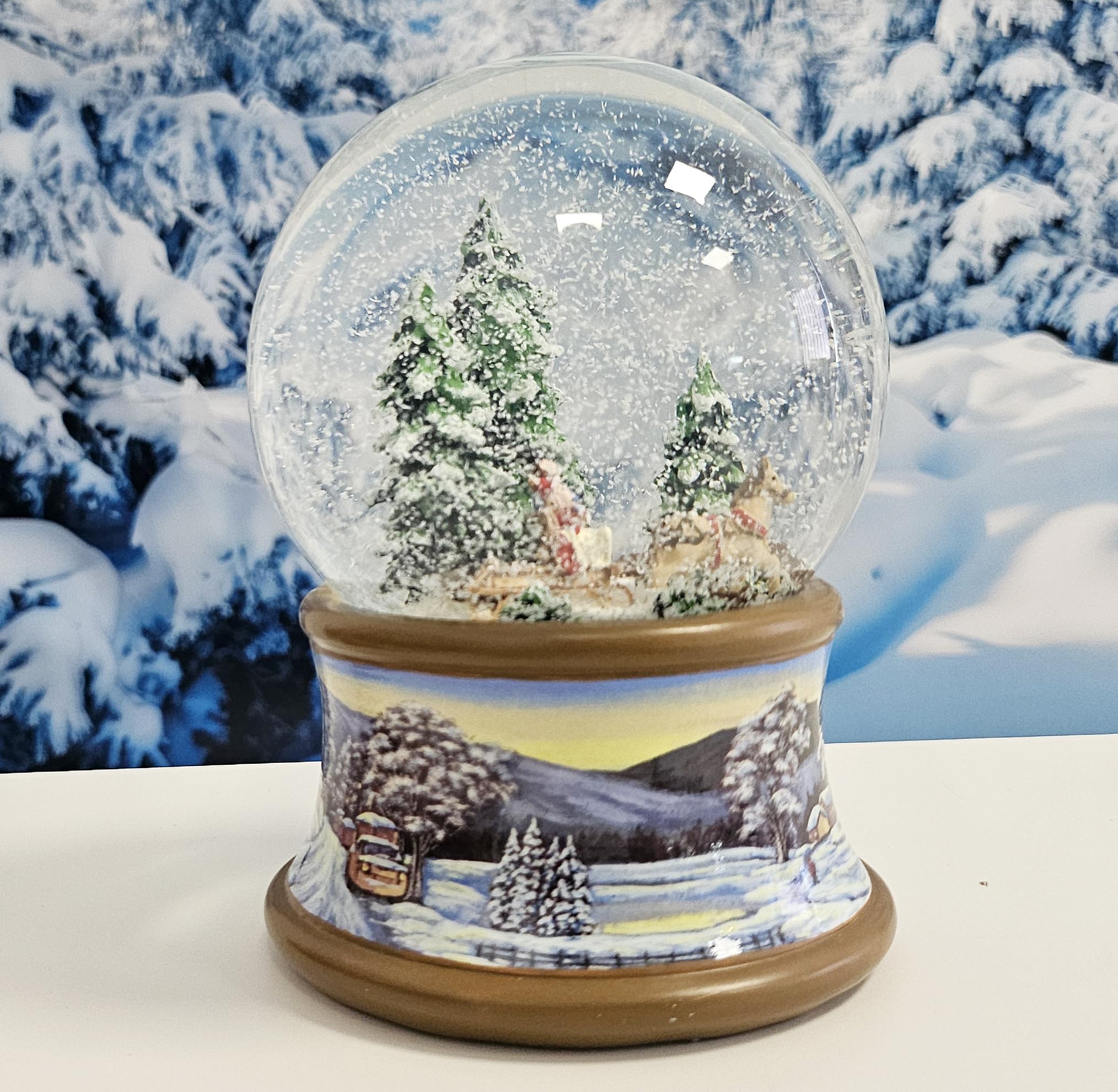 Schneekugel Familie Kutschfahrt Weihnachtsbaum Holen auf nostalgische Winterlandschaft Braunton Weihnachten Winter mit Spieluhr - 100mm breit * 20192