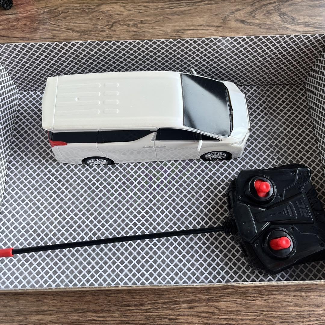 Amazon.co.jp: トヨタ アルファード ラジコンカー UFOキャッチャー景品