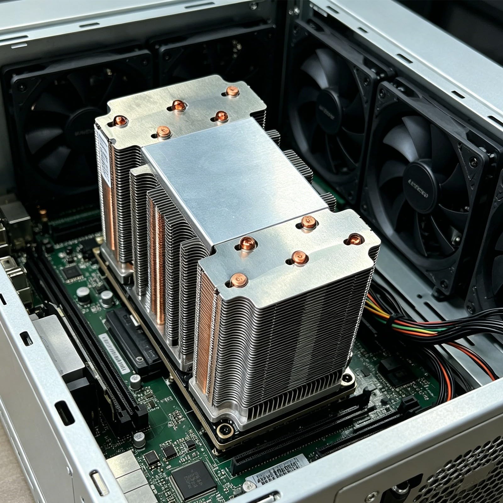 Componente di raffreddamento passivo GPU per V100 P100 SXM2 GPU, Metallo Dissipatore di calore Riparazione Assemblaggio Hardware Parte