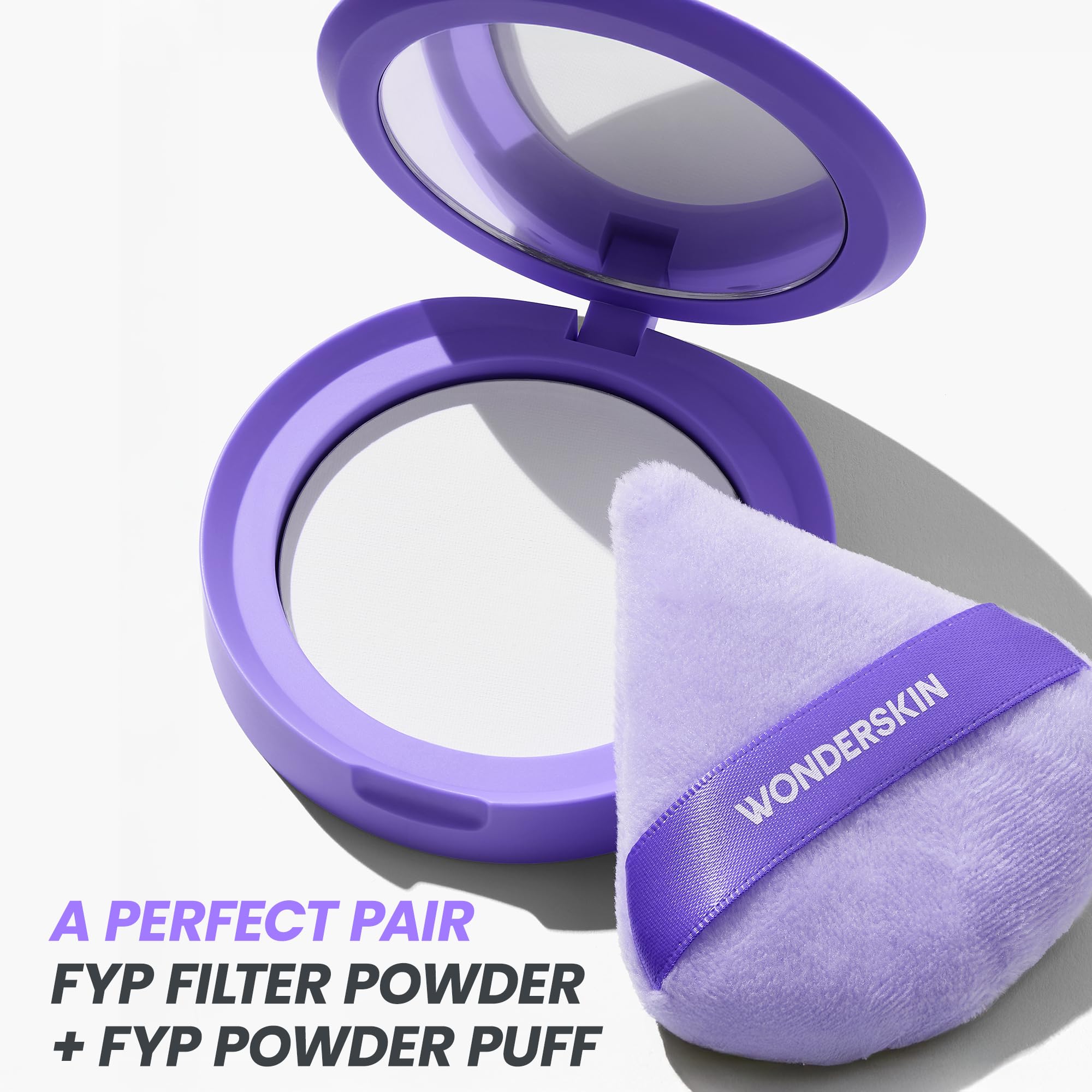 Wonderskin FYP Powder Puff - Piumino Triangolare per Cipria Viso, Piumino di Velluto Morbido per Cipria Libera o Compatta