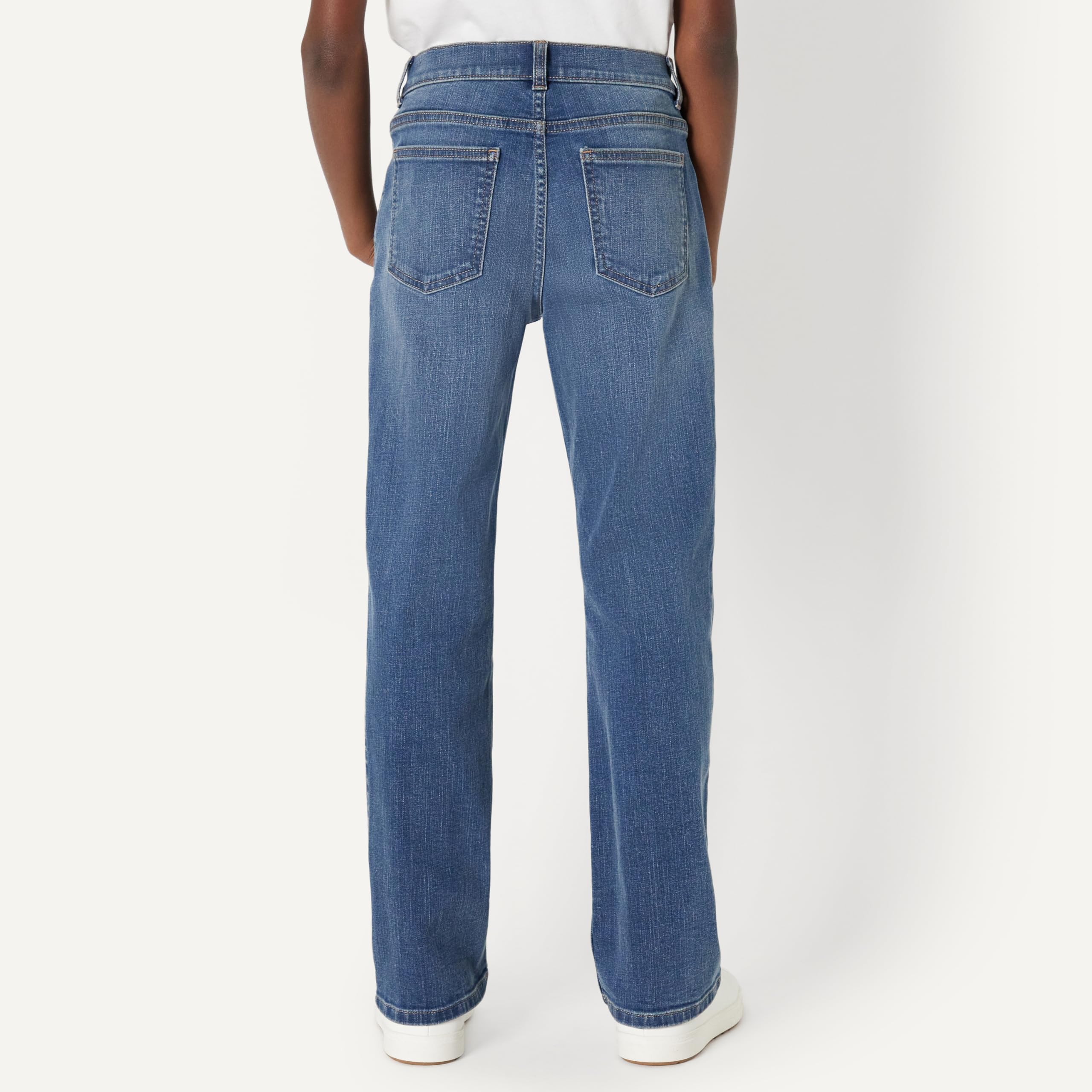 Amazon Essentials Amazon Essentials Boys' Medium Stretch Regular-Fit Bootcut Jeans in use