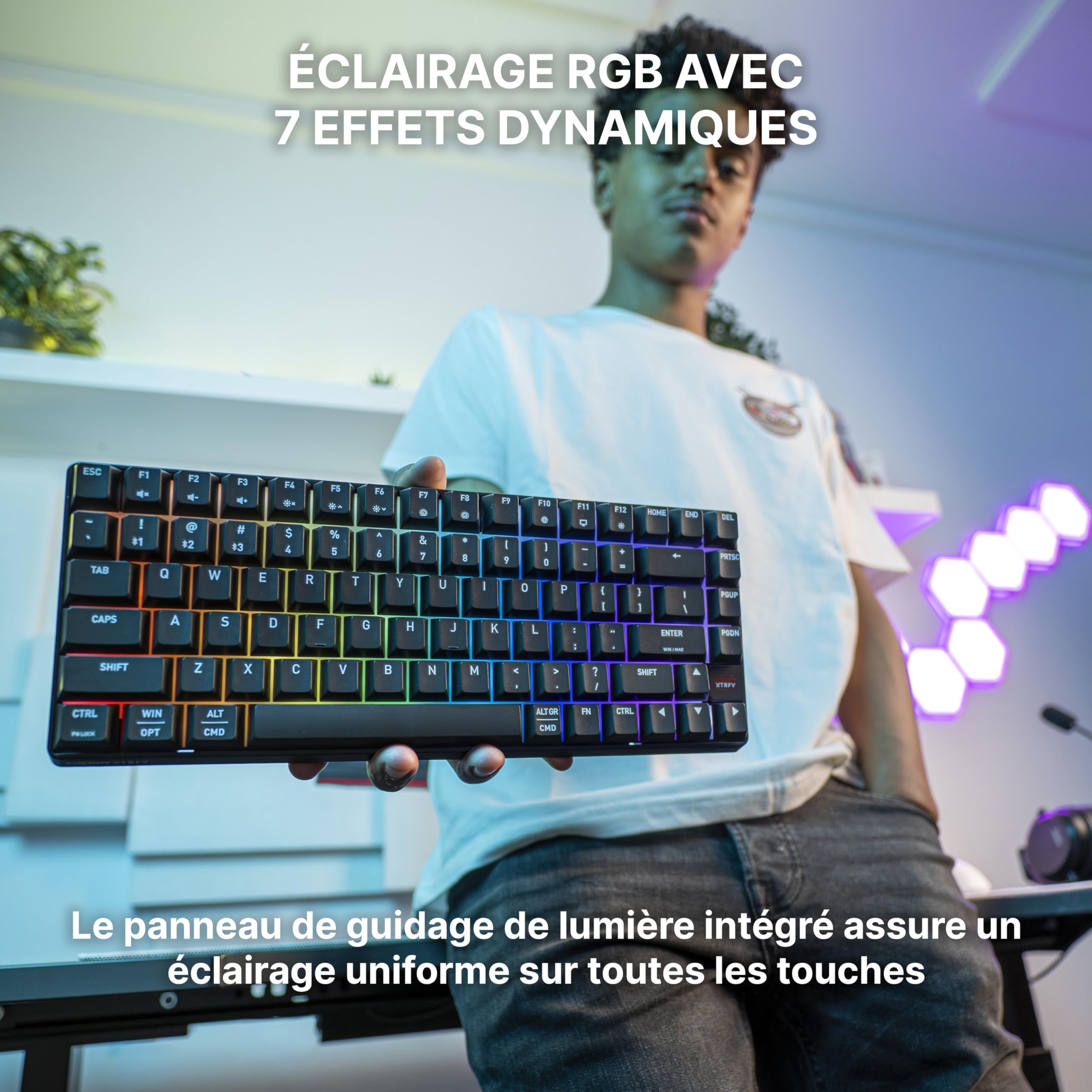 K33 Compact Wireless, Clavier Gaming sans Fil Mem-chanical 75%, Multi-Appareils, Rétroéclairage RGB, IP54 Résistant à la Poussière et Aux Éclaboussures, Disposition FR (AZERTY), Noir