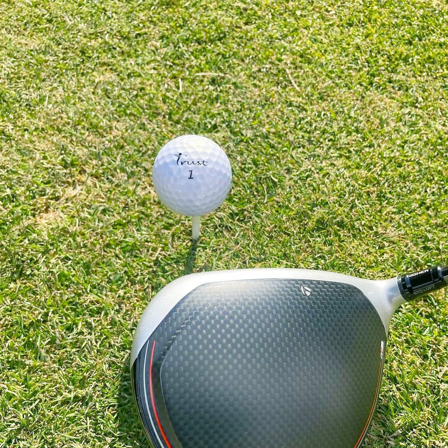 ピンク・ブルー TrustトラストゴルフボールRosaウレタンカバー 3ピース