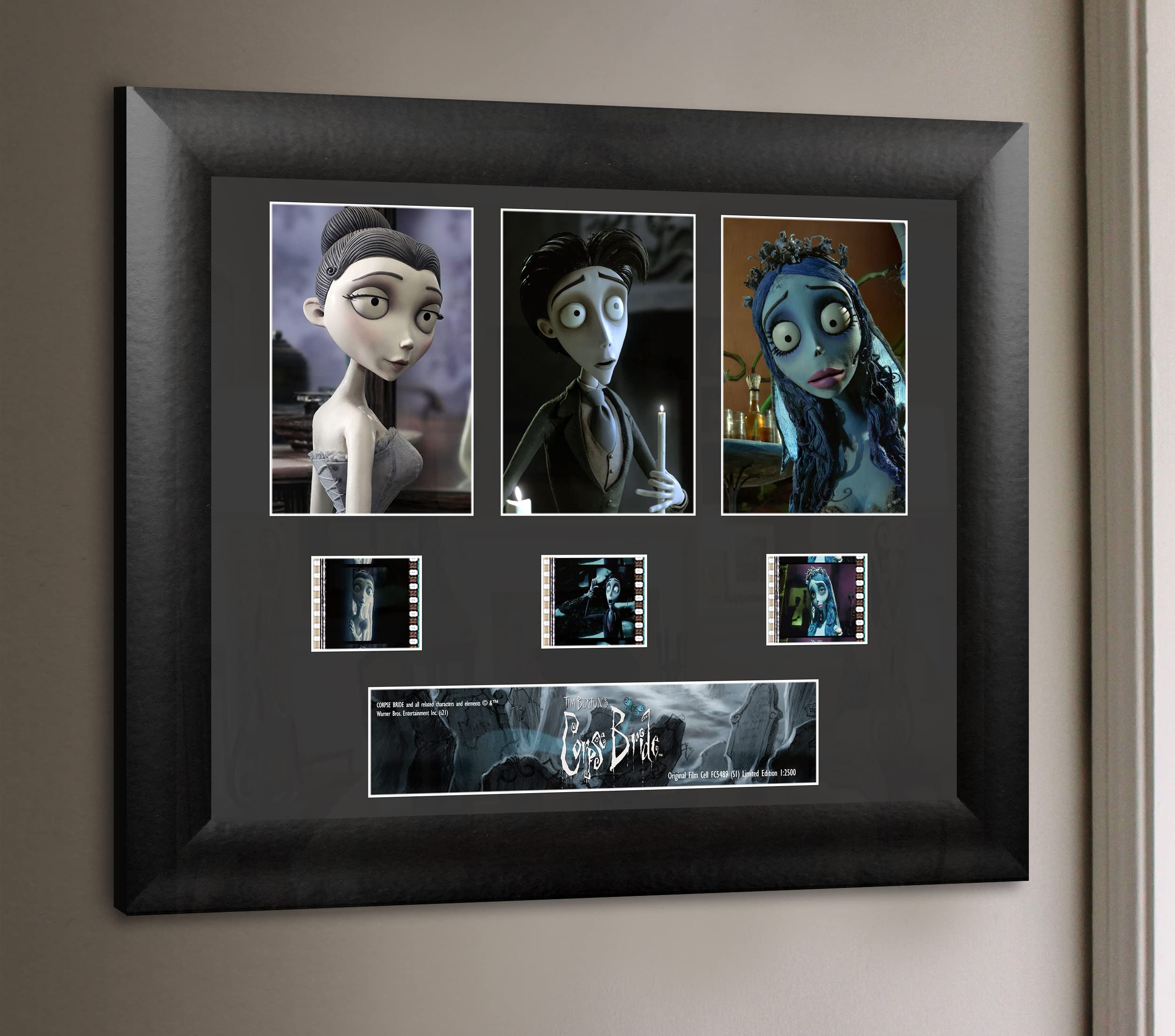 FilmCells USFC5489 Tim Burtons Corpse Bride, gerahmte Wandkunst, 27,9 x 33 cm, mit drei 35 mm Filmclips und Echtheitszertifikat, Sammlerstück