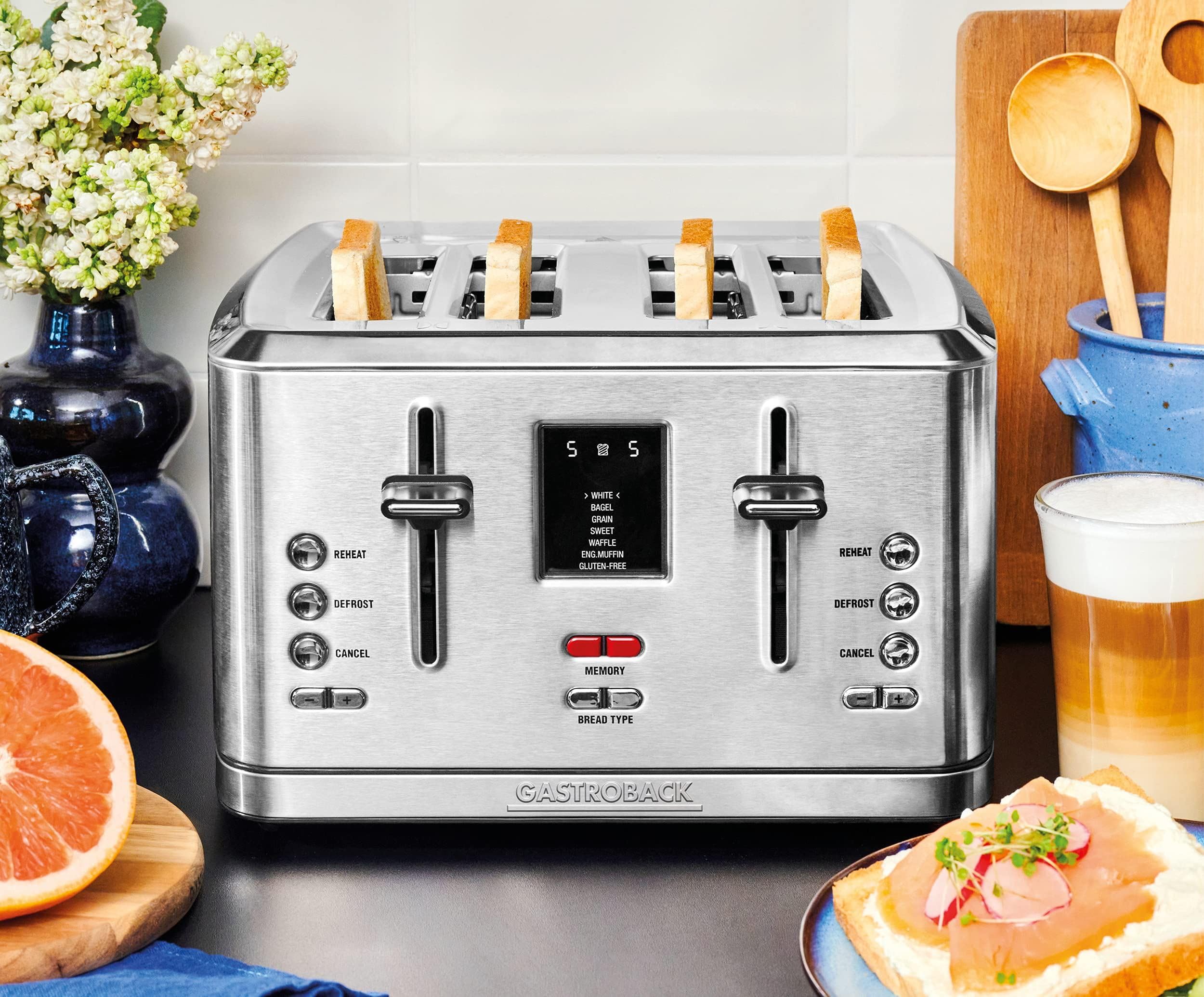 GASTROBACK #42396 - Tostapane digitale 4S, 4 fette, inserto per panino integrato, 7 programmi per toast, display LCD a conto alla rovescia, 950 Watt, cassa in acciaio inox, colore: Argento