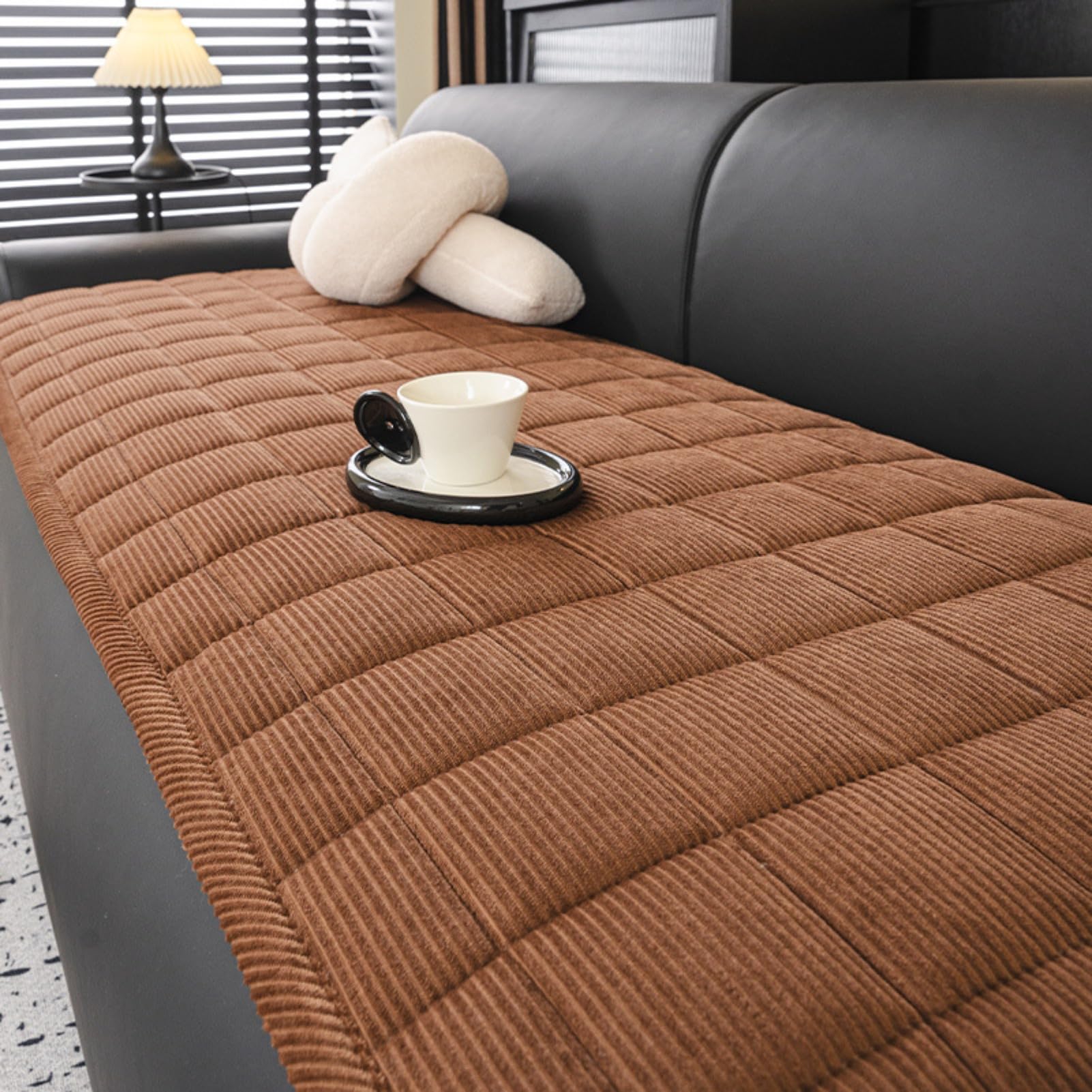 Tapis pour animaux de compagnie antidérapant et lavable en velours