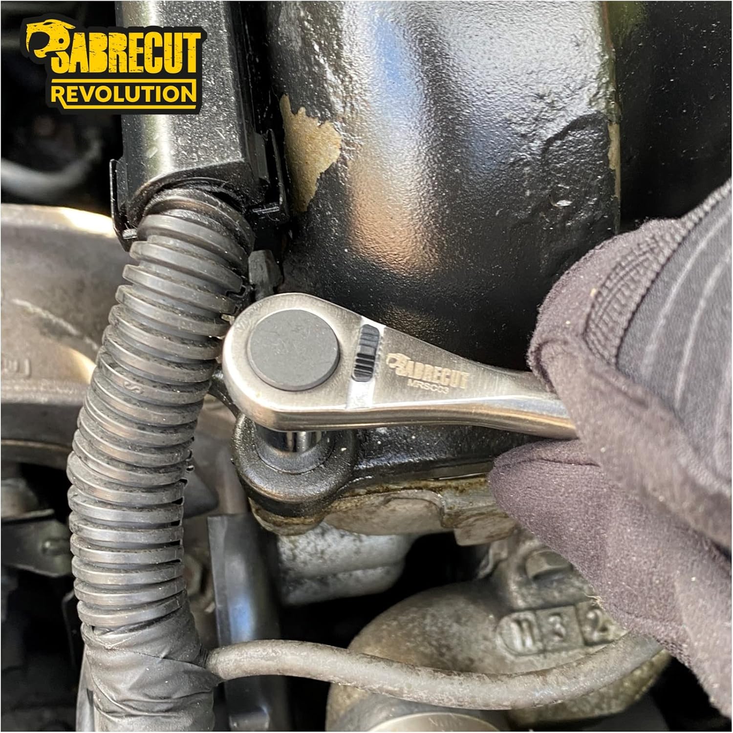 1 x SabreCut MRSC03 Mini Micro Ratchet 1/4" Square 6.3mm (1/4") HEX Drive Stainless Steel Professional 72 Tooth Gear Hand Ratchet Wrench