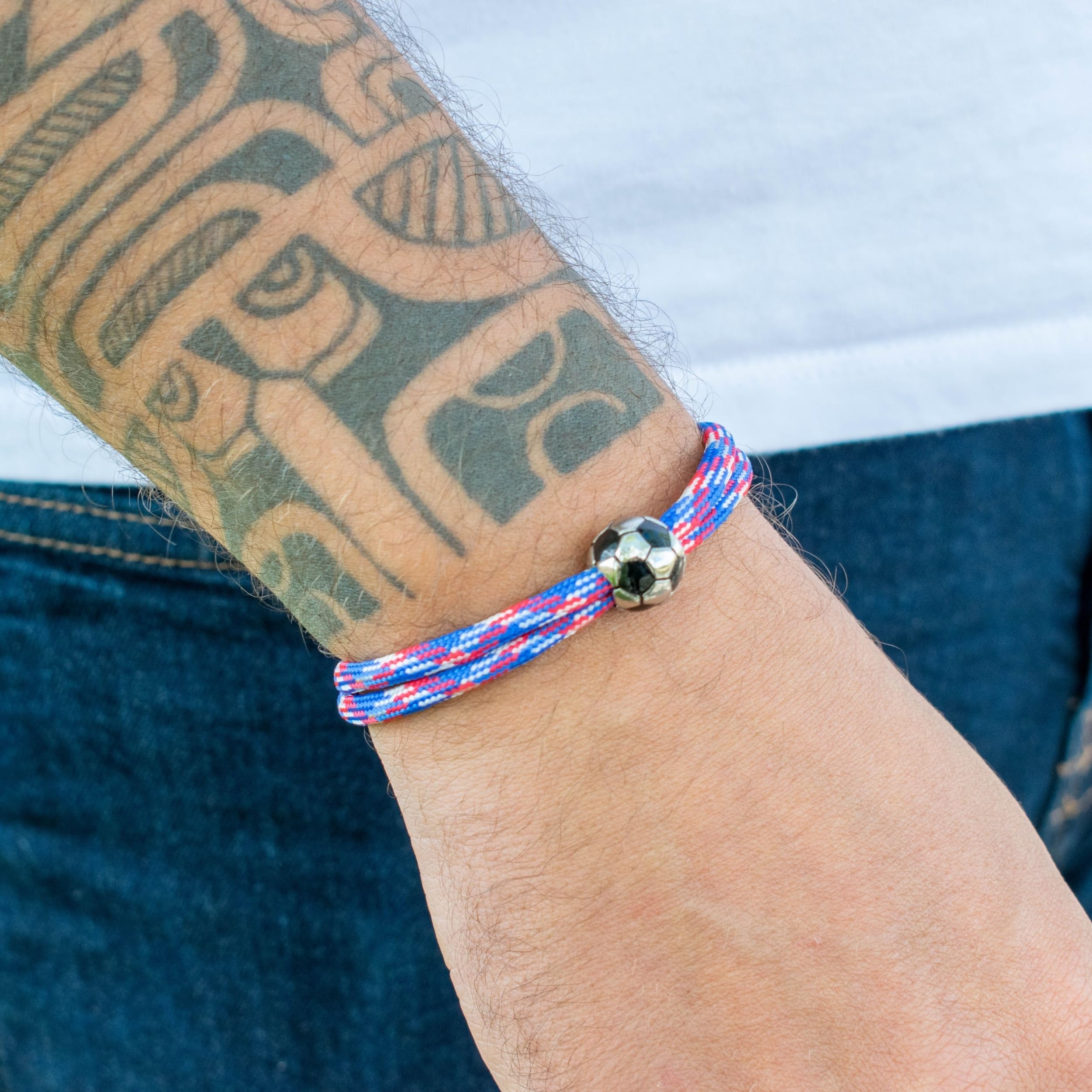Ernestine - Bracelet Football réglable acier inoxydable - Idée cadeau foot homme enfant - Bracelet sport Foot - Cadeau Homme Noël anniversaire fête des pères - accessoire équipe Football