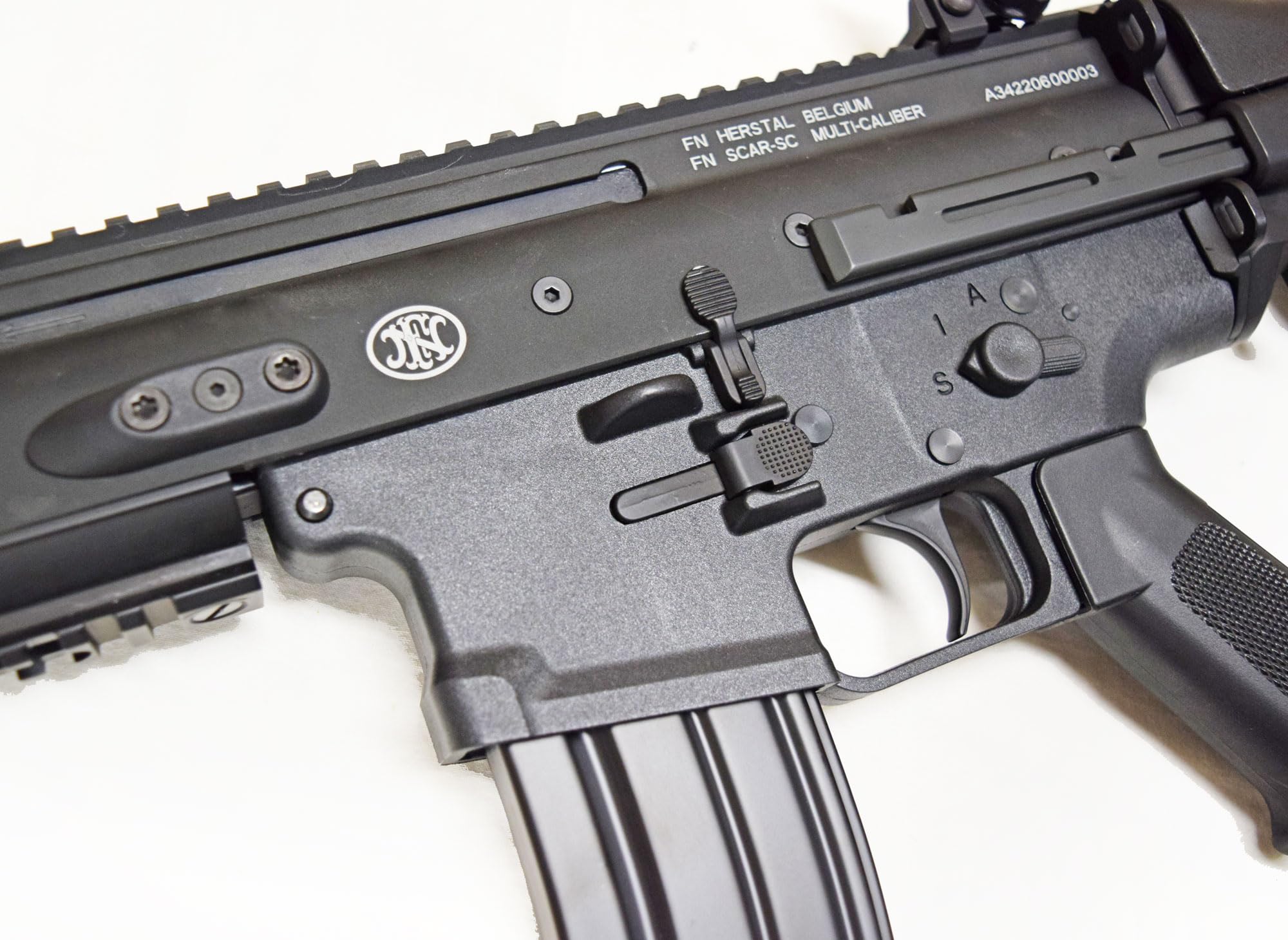 Amazon | ボルトエアソフト(BOLT Airsoft) Cybergun x BOLT FN