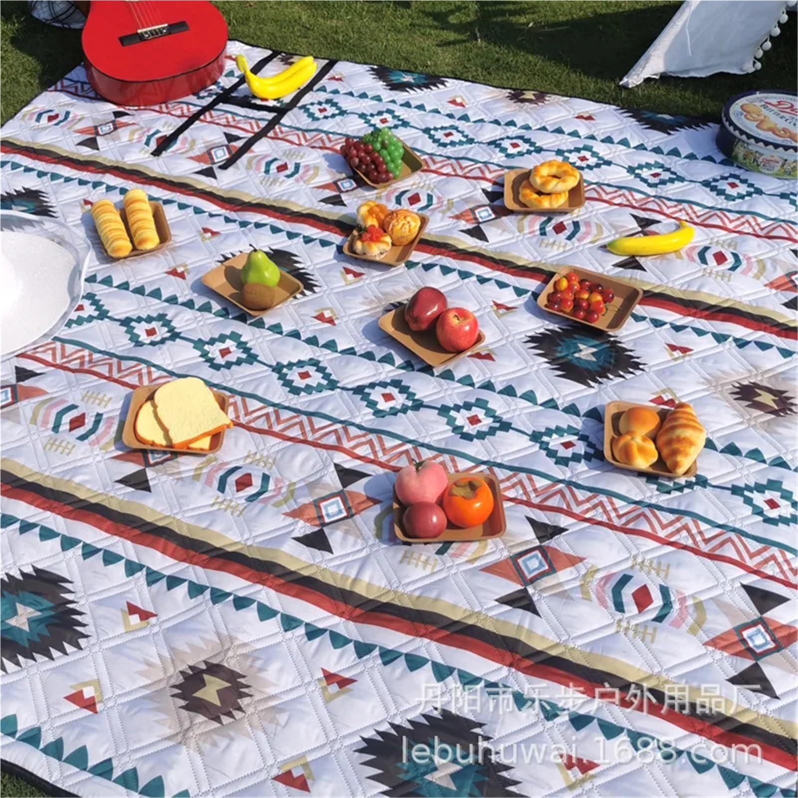 Gruba wodoodporna mata piknikowa Oxford, aluminiowy spód, składany, odporny na piasek kemping plażowy, przenośna torebka 200 cm (zielona, 200 cm x 200 cm)