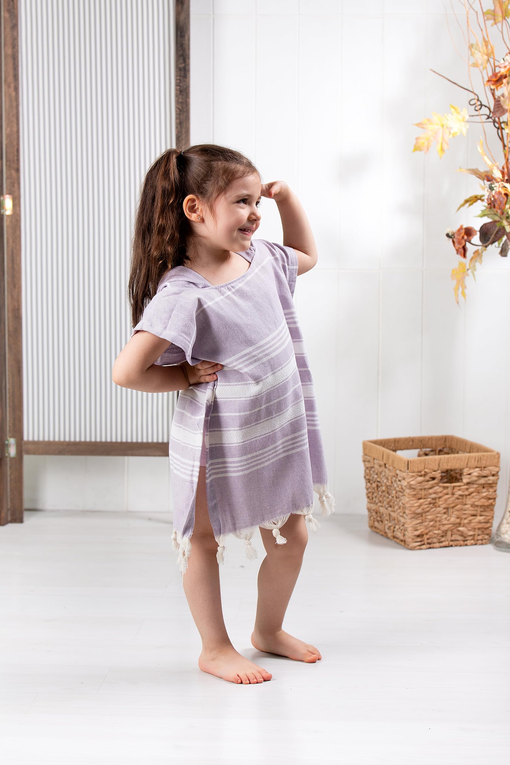 ELY PARKER Strandponcho für Kinder - 100% Baumwolle Strandtuch & Strandkleid - Saugstarkes Badeponcho für Mädchen & Jungen - Schnelltrocknend Lila