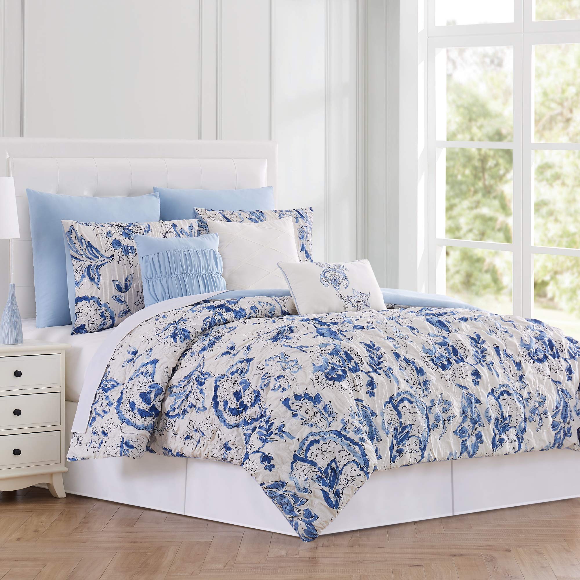 Modern Threads 8 Piece Fashion Technique Print Comforter Set Carla, King, White/Blue