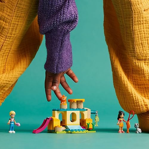 Miniatura 4 de LEGO Friends Cat Playground Adventure, juguete de animales con figuras, idea de regalo para niños, niñas y niños de 5 años en adelante, juego de
