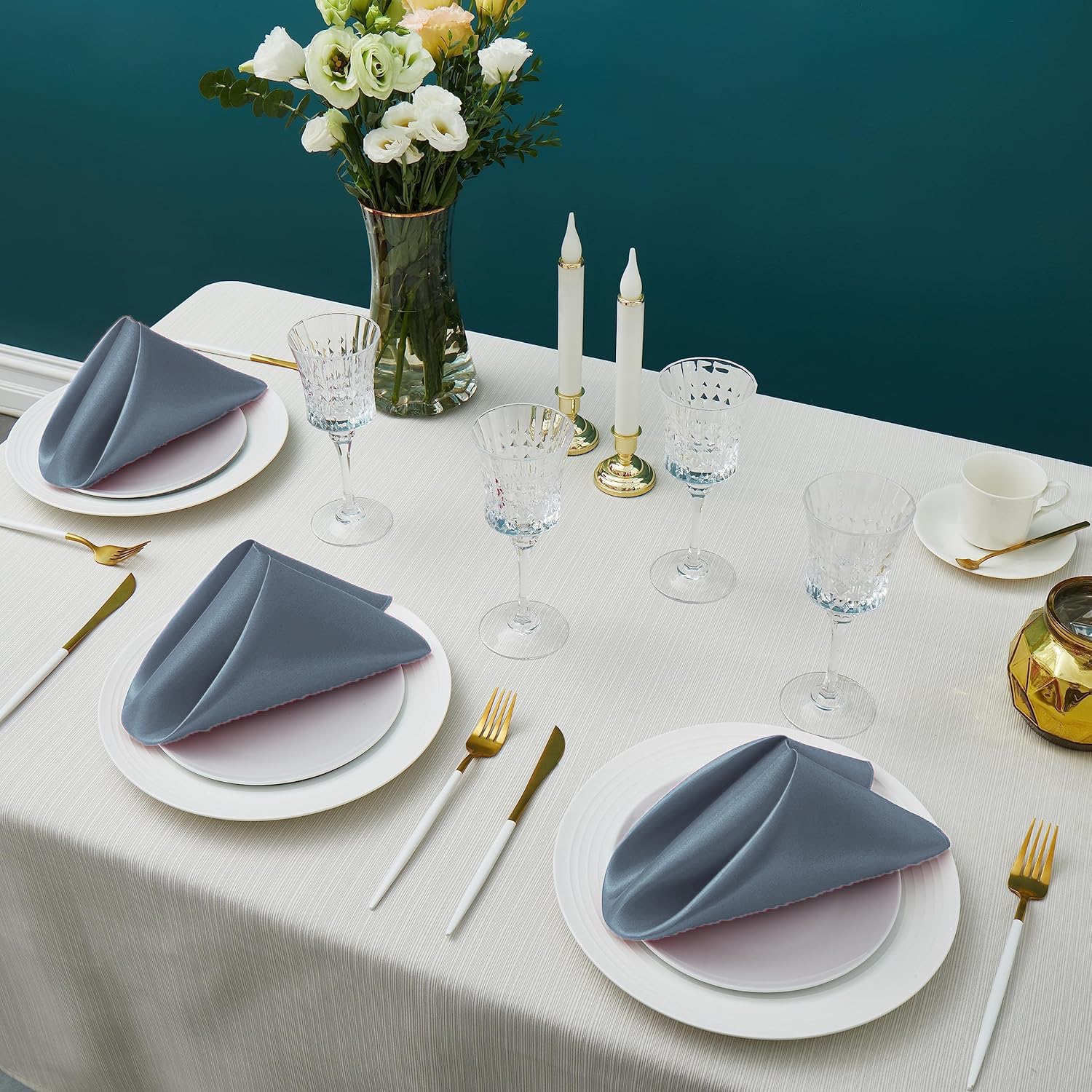 Lote de 100 servilletas cuadradas de tela de satén para decoración de banquetes de boda, 30,5 x 30,5 cm, color blanco