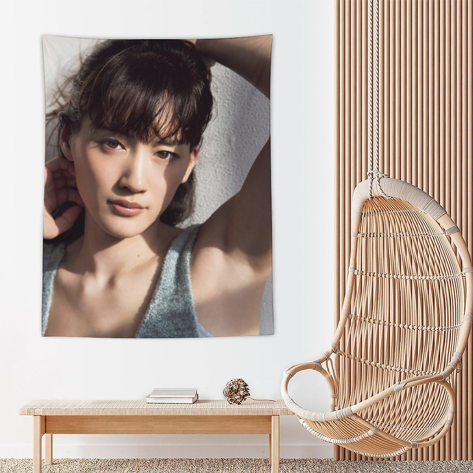 Amazon.co.jp: 綾瀬 はるか 女優 写真 (87) タペストリー クール