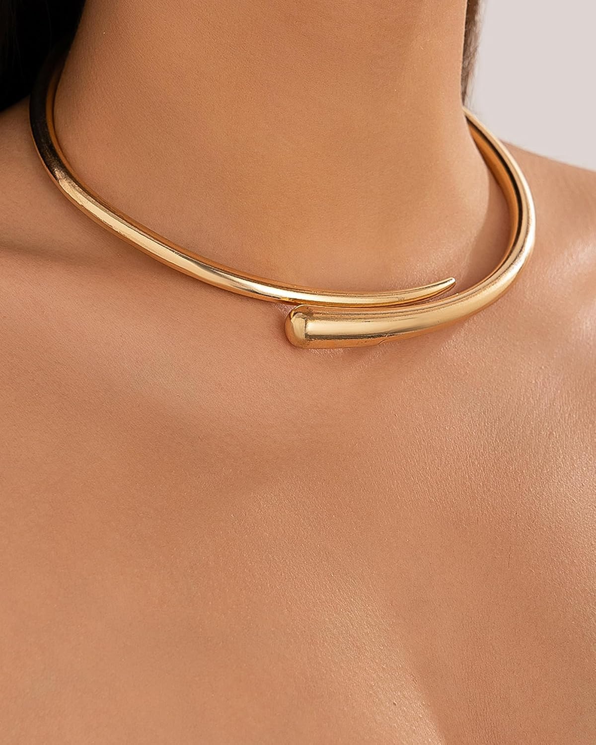 Gold Collar Necklace for Women Trendy Chunky Metal Choker Adjustable Round Open Cuff Necklace Summer Clavicle Chain Statement Hip Hop Gold Jewelry Accessories for Her - Image 2