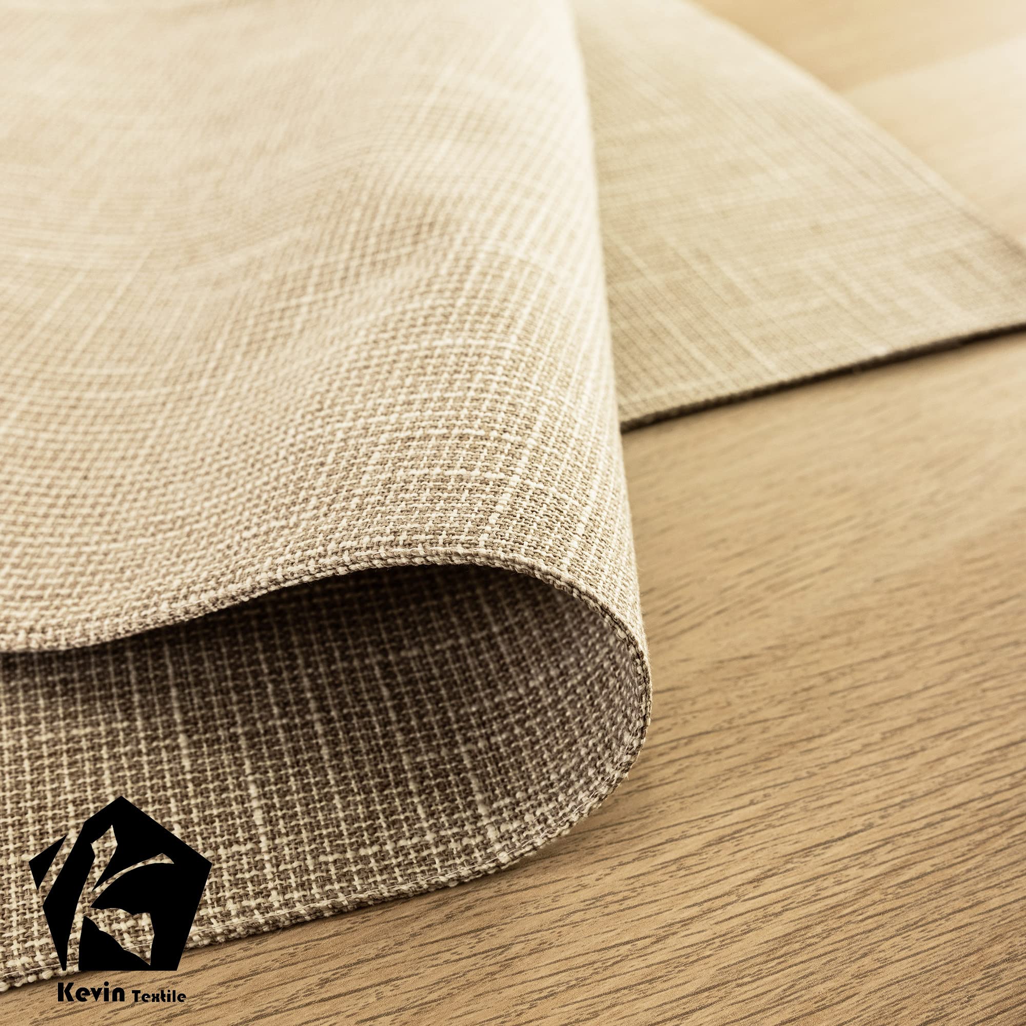 Kevin Textile - Juego de 4 manteles individuales lavables resistentes al calor para fiestas, cena buffet, 33 x 48 cm, color beige claro