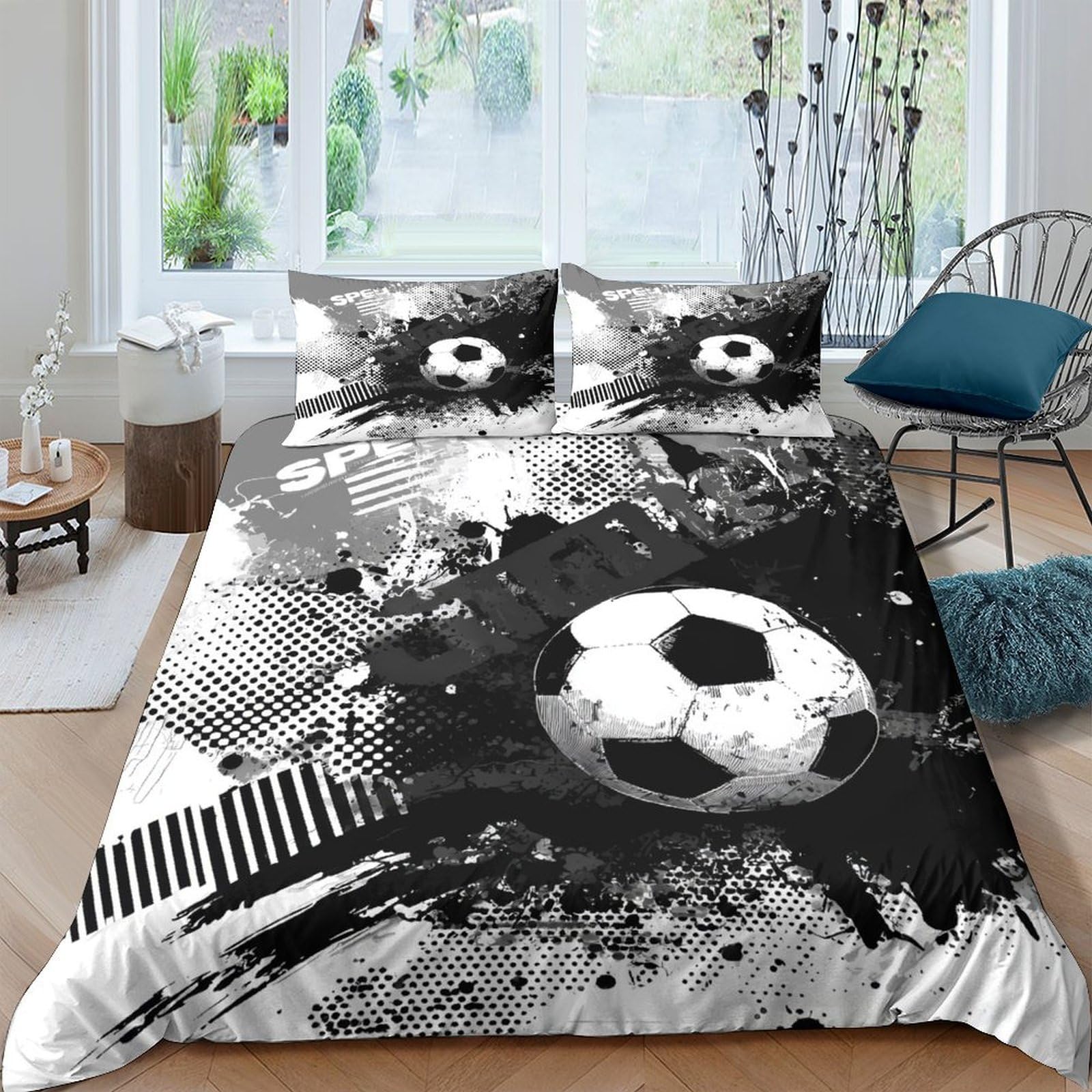 XFKLYNVCJ 3D Printed SoccerBall Bedding Cover Polyester GrungeArtStyle Duvet Cover Shrink Resistant Easy Care for Housewarming Gift New Home Bedroom Use Super king（260x220cm）