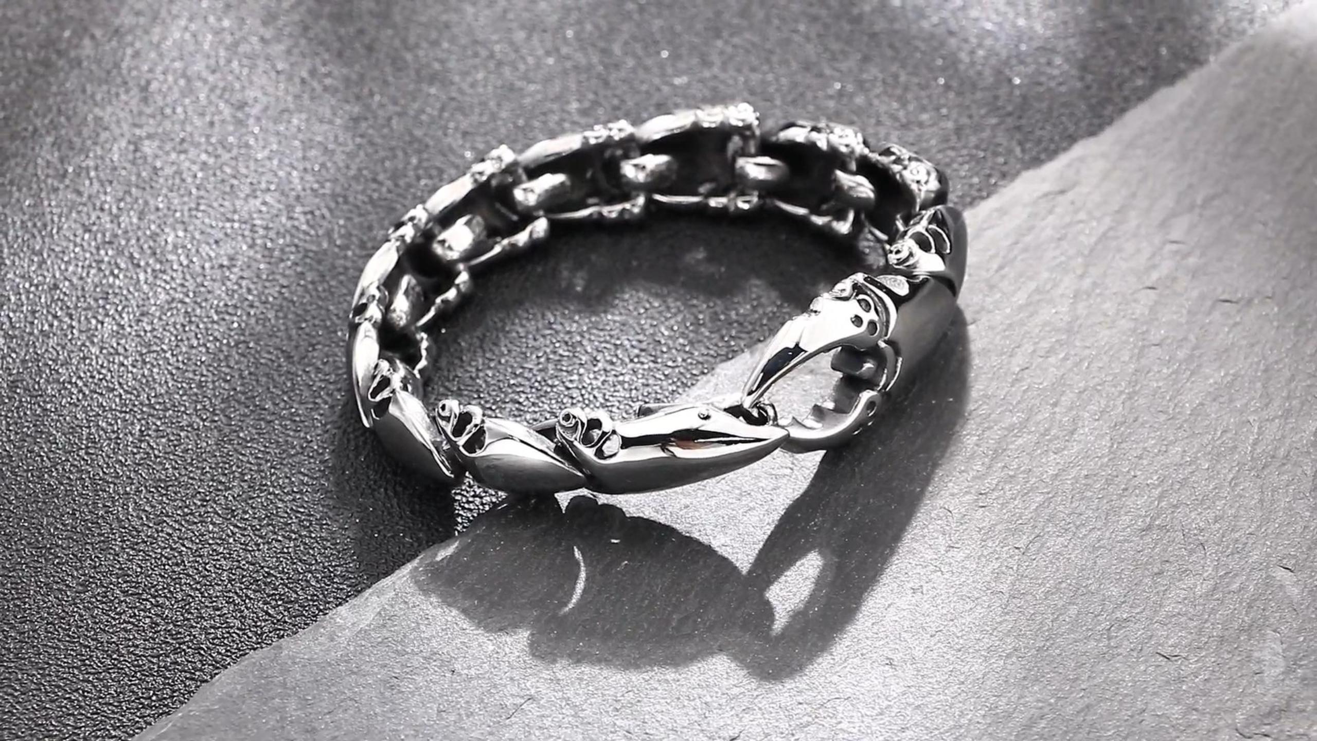 Pulsera de acero inoxidable con diseño de escorpión y garra miniatura 7