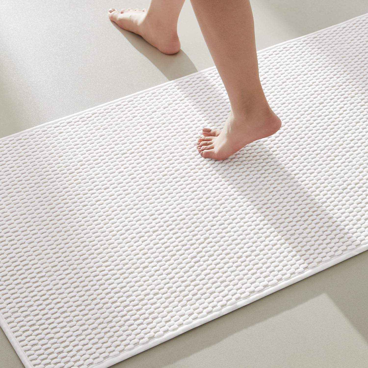 TYUU Bathroom Rugs Non Slip Washable, Super Absorbent Thin Bath Mat Quick Dry Low Pile Bathroom Rug, White 20"x48"